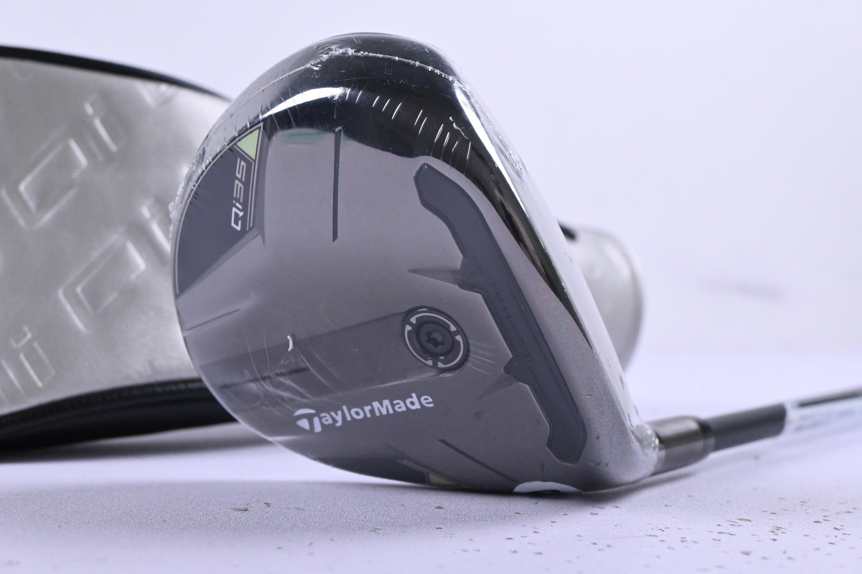 Taylormade Qi35 #7 Wood / 21 Degree / Regular Flex Fujikura Ventus FW Blue 5
