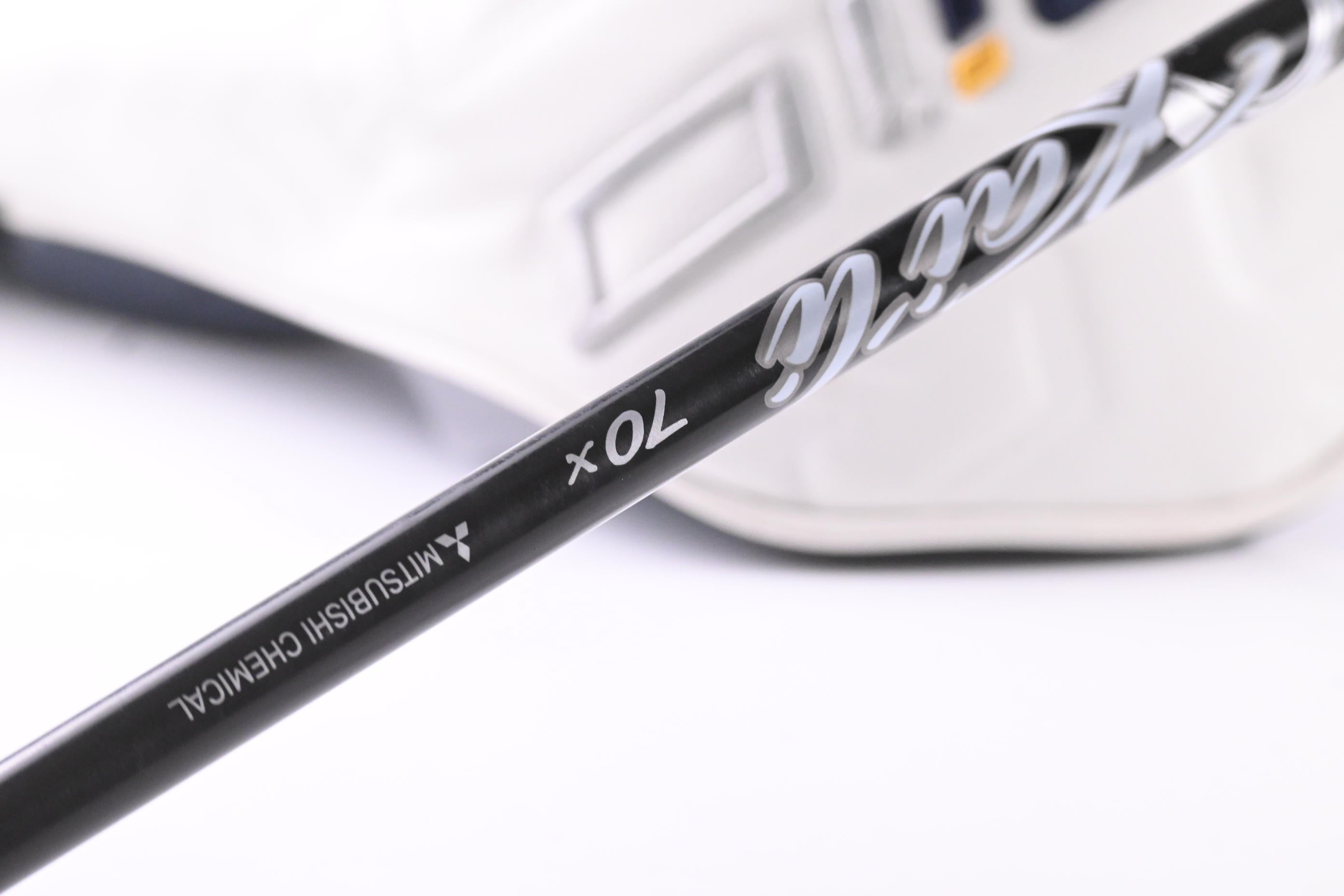 Taylormade Qi10 LS Driver / 9 Degree / X-Flex Kai'li White 70 Shaft