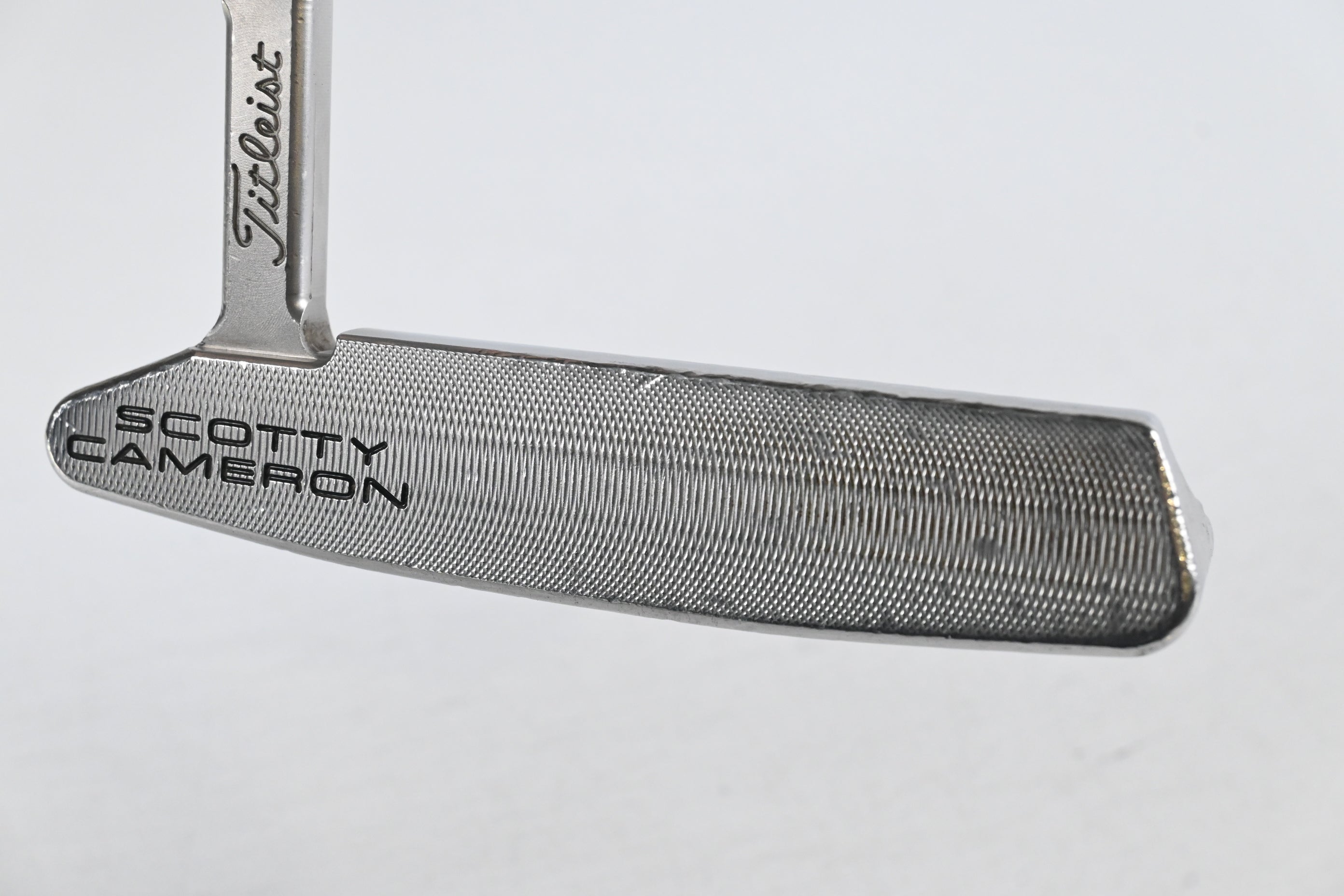 Left Hand Scotty Cameron Special Select Newport 2 Putter / 34 Inch