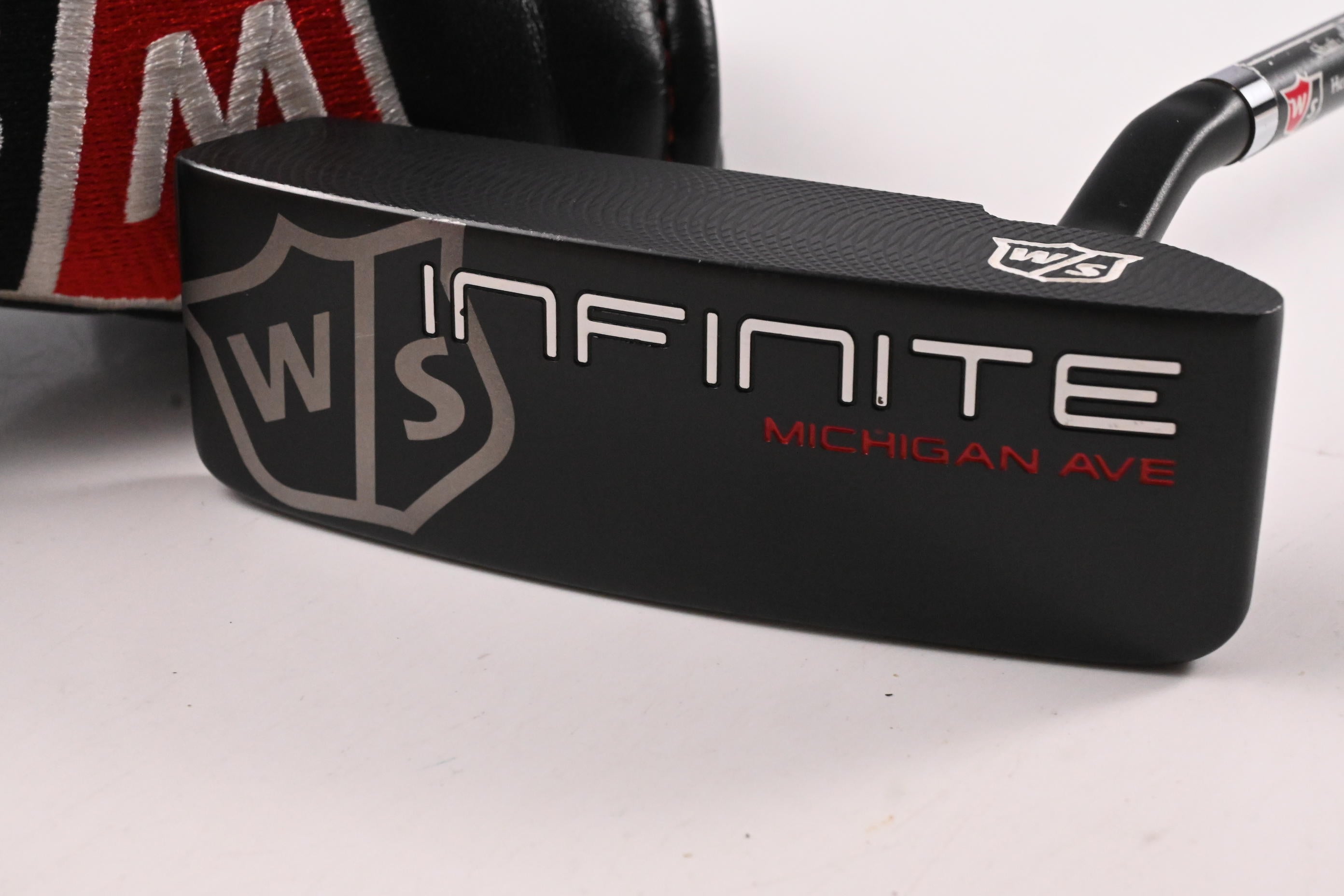 Wilson Infinite Michigan Ave 2018 Putter / 34 Inch