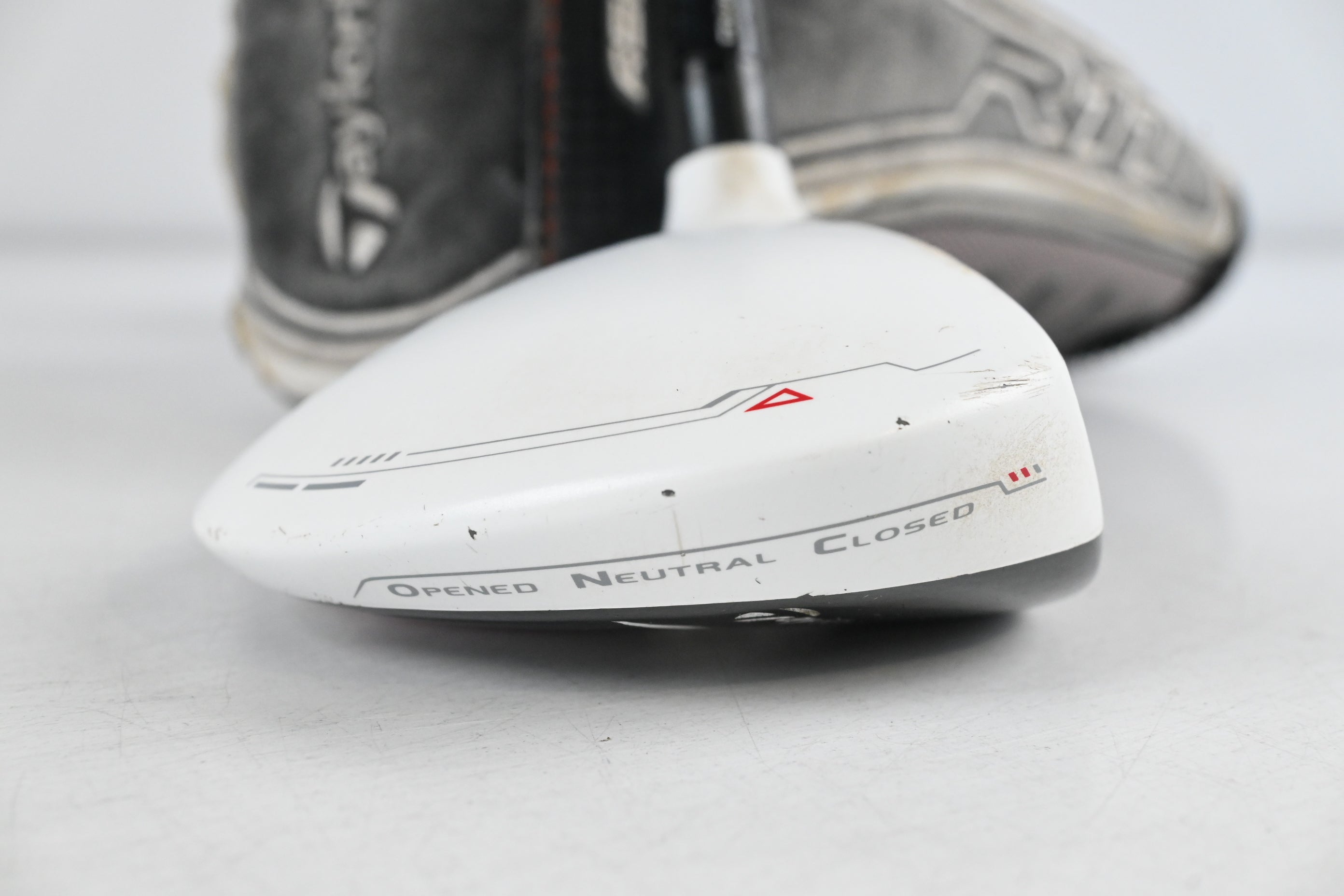 Taylormade R11 Ti #5 Wood / 18 Degree / Senior Flex Fujikura Blur 60 Shaft