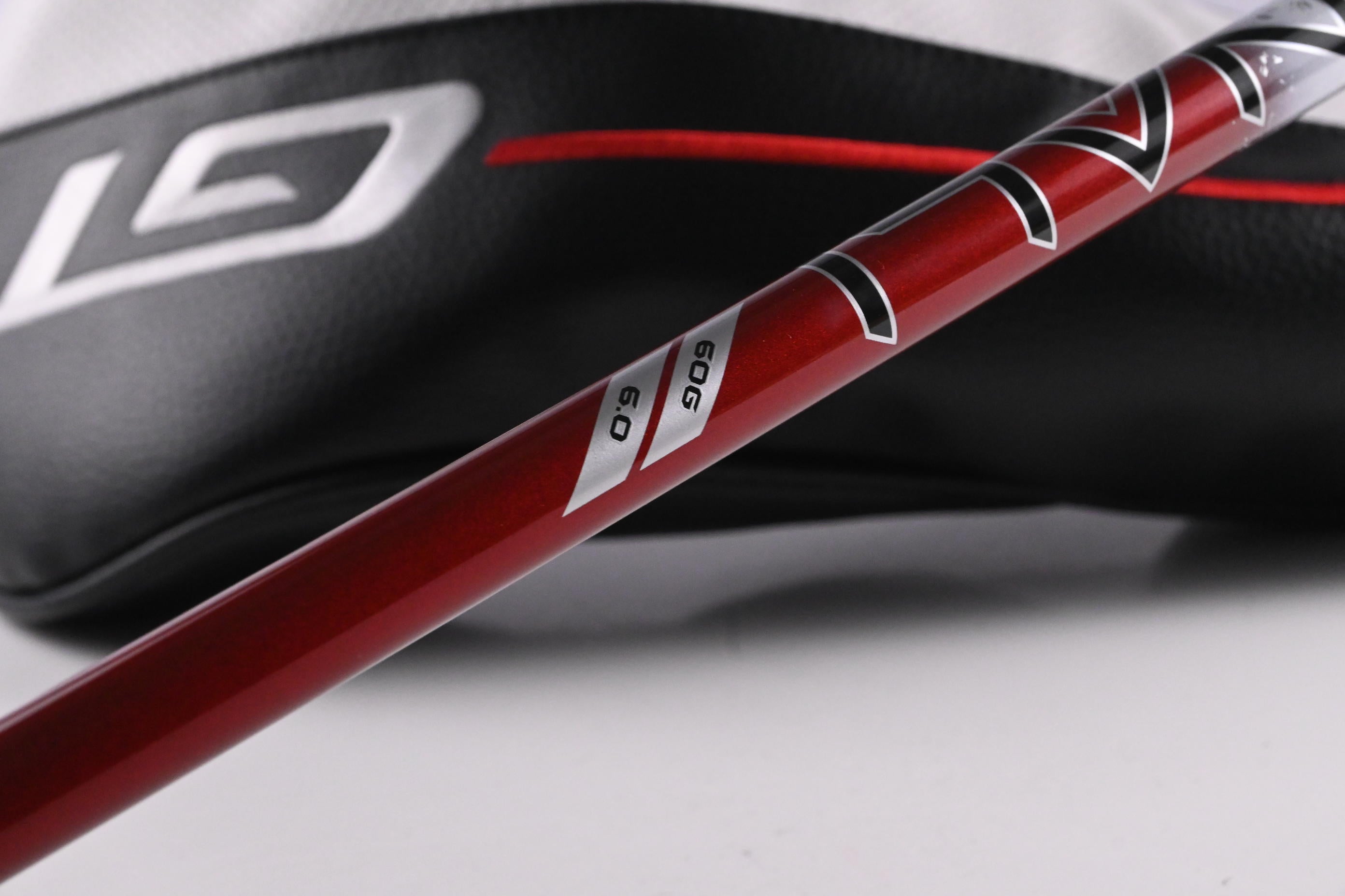 Titleist GT2 Driver / 10 Degree / Stiff Flex Denali Red 60 Shaft