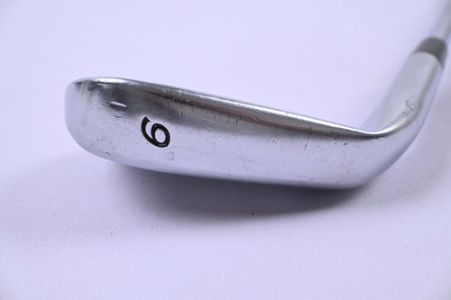 Taylormade Tour Preferred TP 2009 #9 Iron / Regular Flex Dynamic Gold R300 Shaft