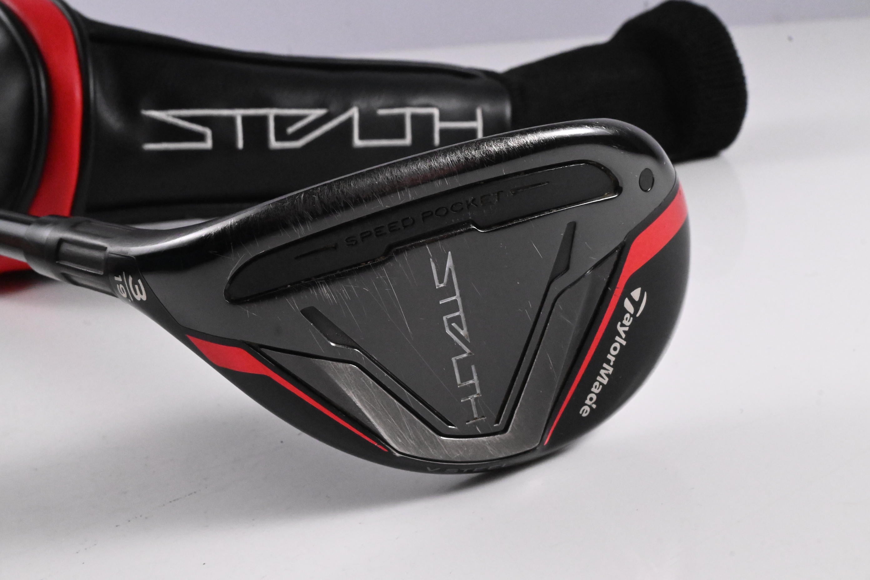 Left Hand Taylormade Stealth #3 Hybrid / 19 Degree / Stiff Flex Ventus Red 7