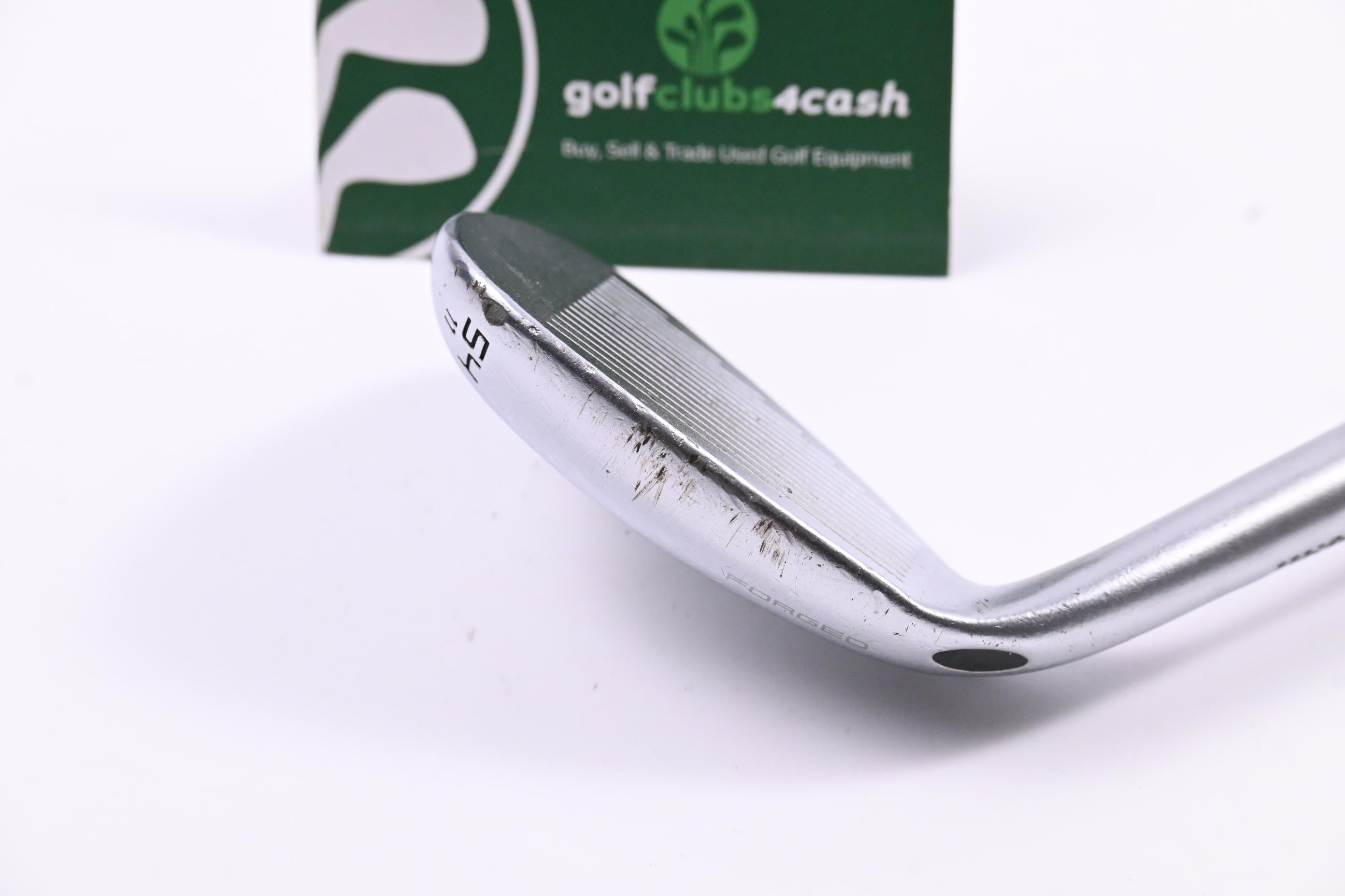 Wilson Staff Model Sand Wedge / 54 Degree / Stiff Flex Dynamic Gold 120