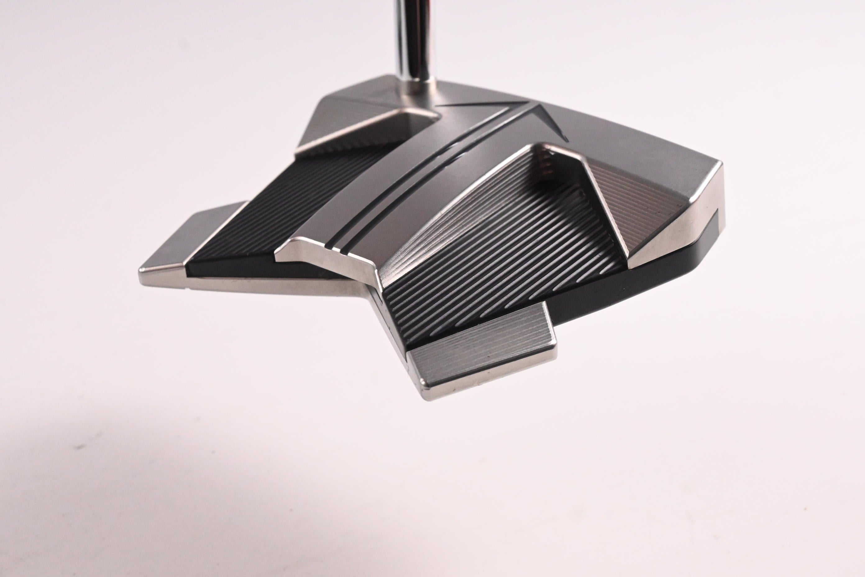 Scotty Cameron 2024 Phantom #11 Putter / 38 Inch