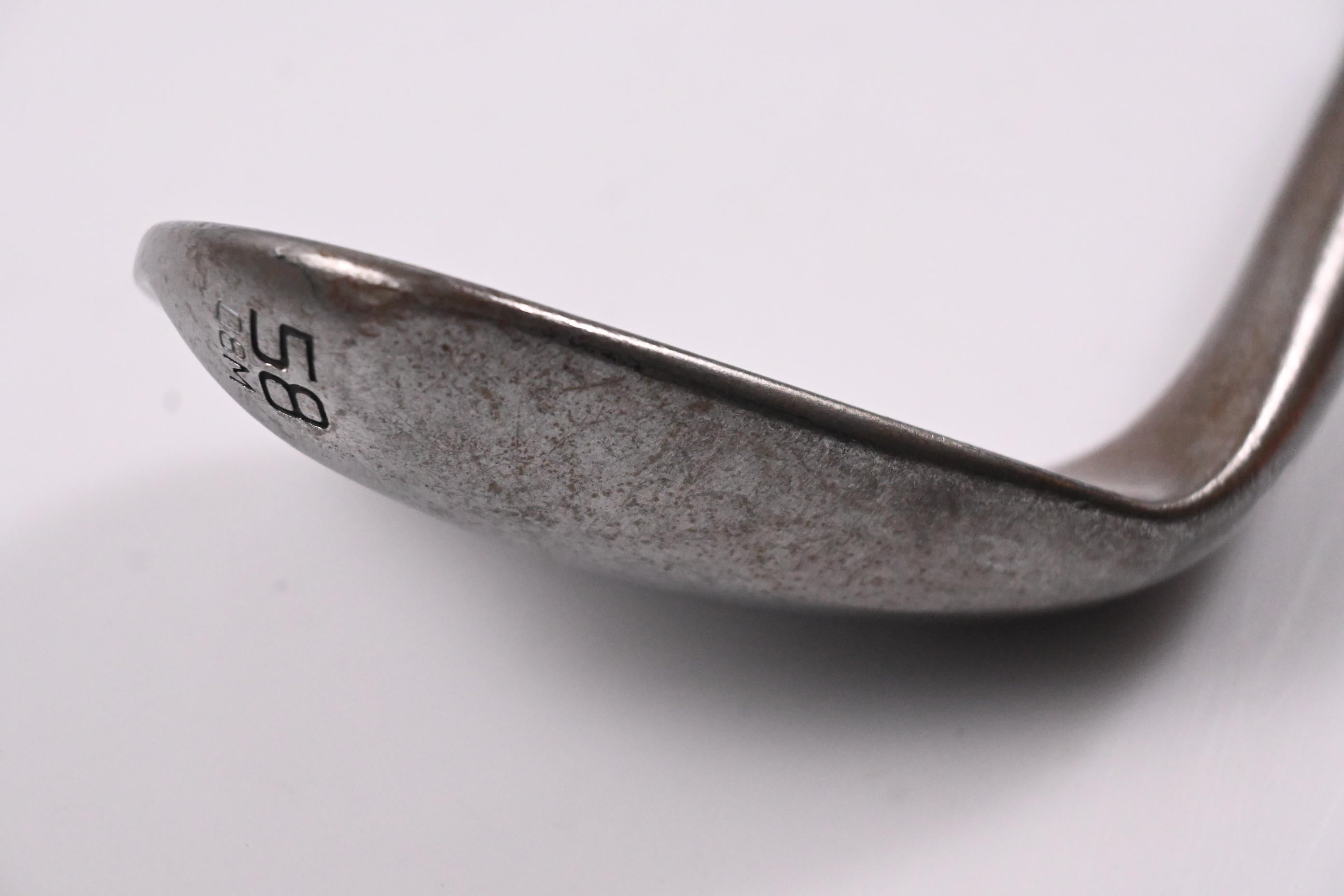 Titleist Vokey SM10 Lob Wedge / 58 Degree / X-Flex NS Pro Modus 3 Tour 120 Shaft