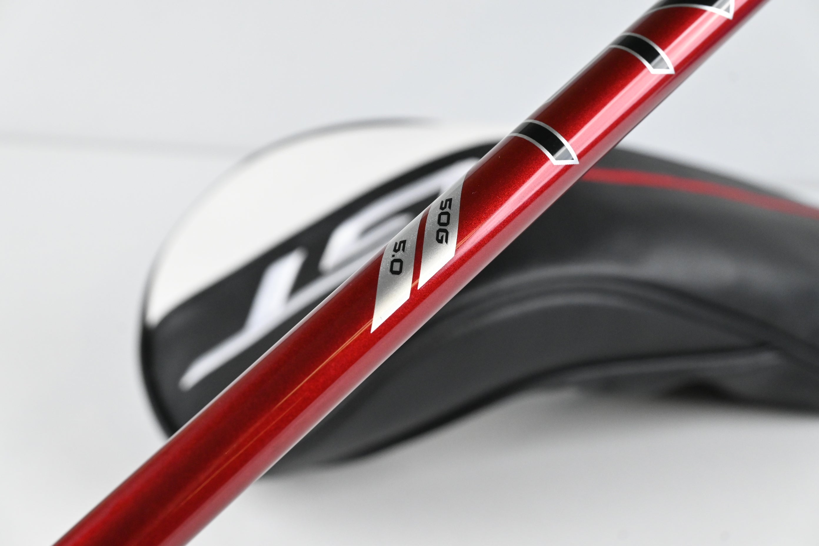Titleist GT3 Driver / 9 Degree / Senior Flex Denali Red 50 Shaft