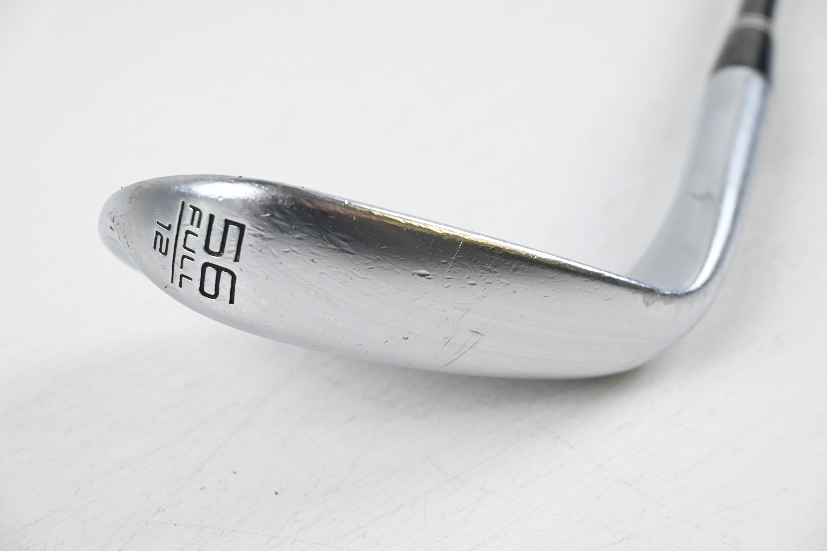Cleveland RTX 6 Zipcore Sand Wedge / 56 Degree / Stiff Flex Accra IS7 Shaft