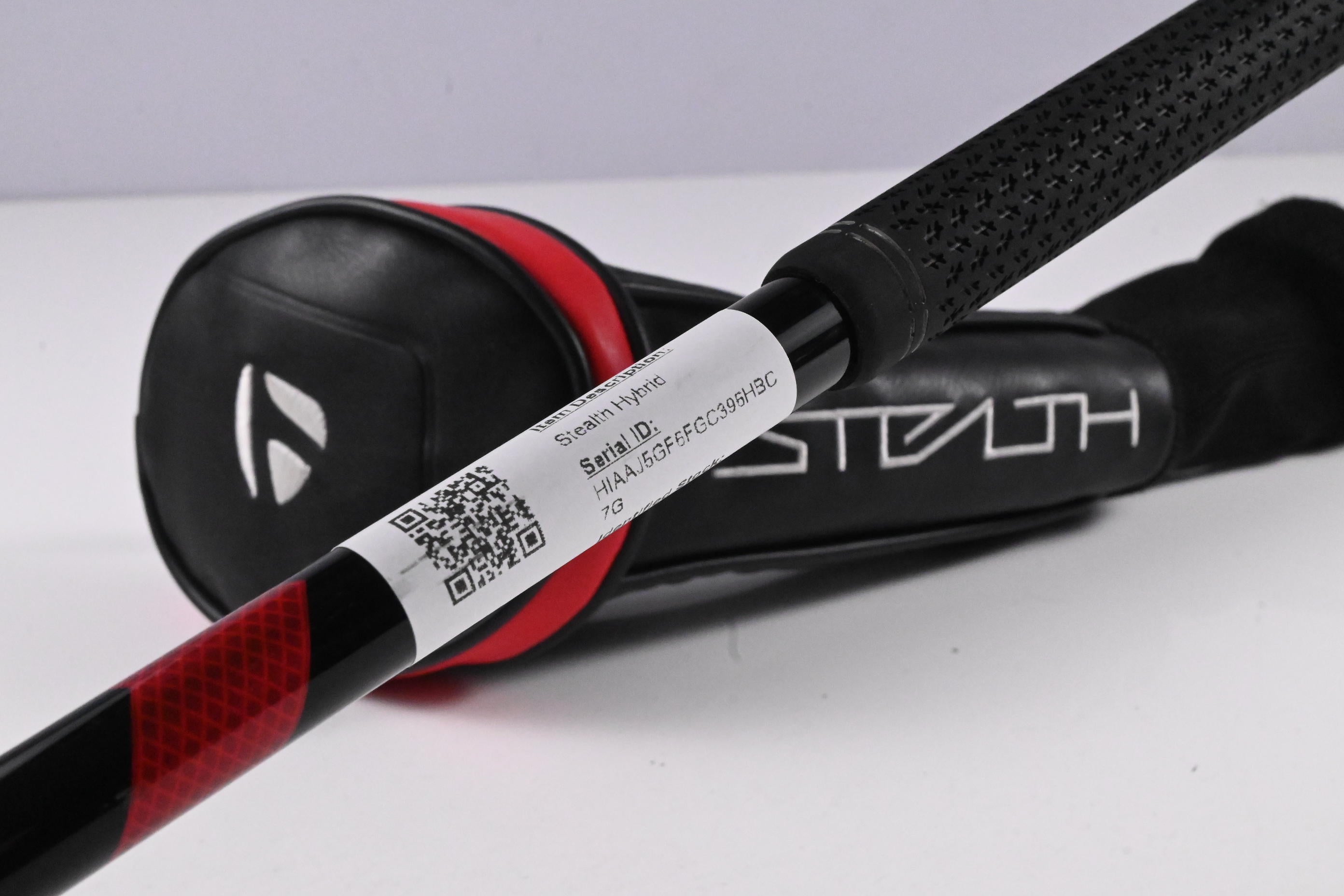 Left Hand Taylormade Stealth #3 Hybrid / 19 Degree / Stiff Flex Ventus Red 7