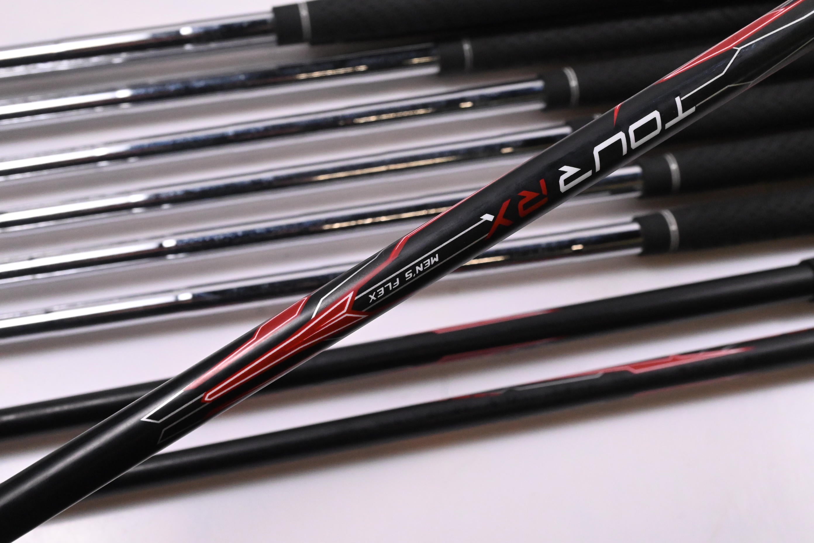 Wilson Tour RX Package Set / Woods, Irons, Putter, Bag