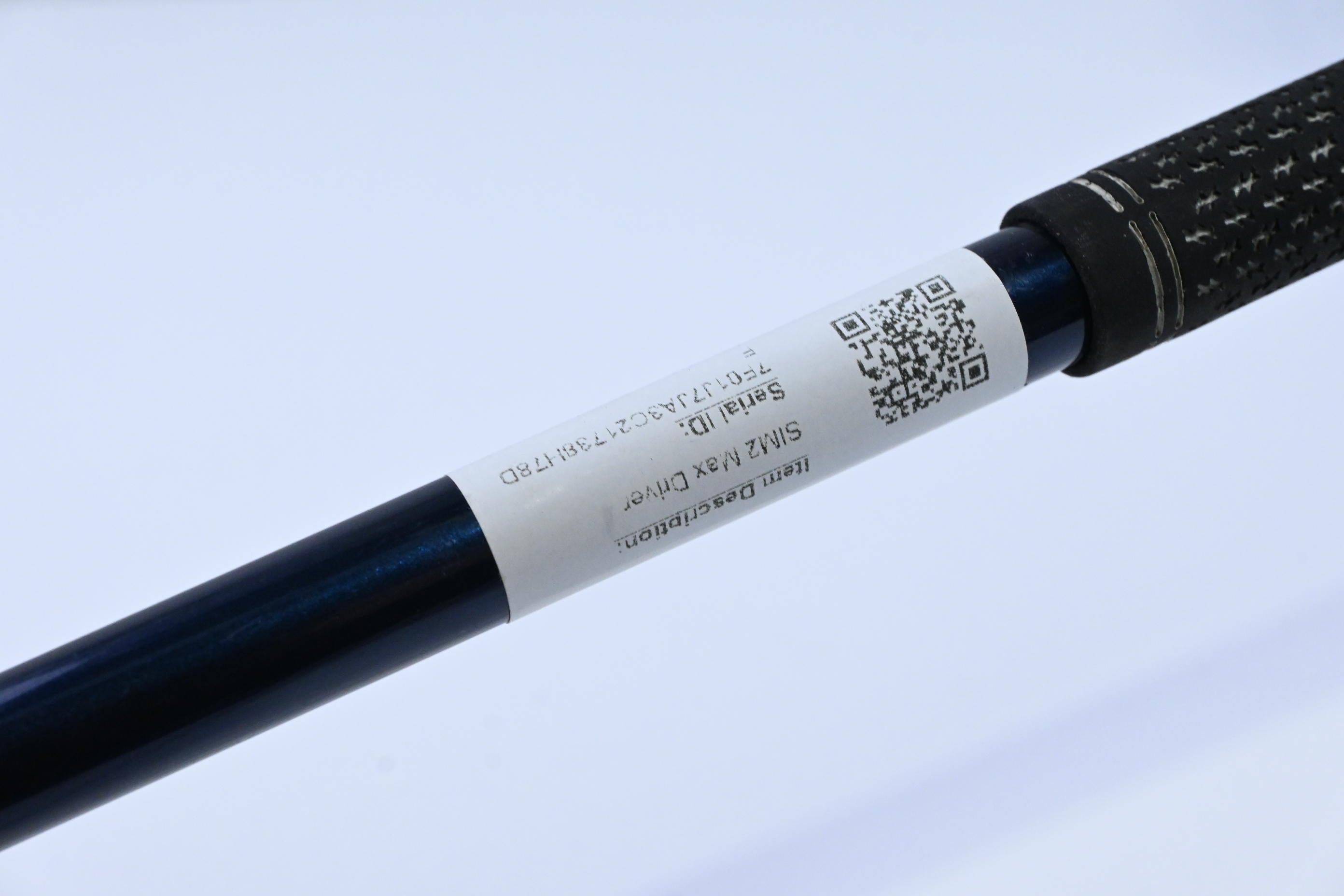 Taylormade SIM2 Max Driver / 10.5 Degree / Regular Flex Fujikura Ventus Blue 5