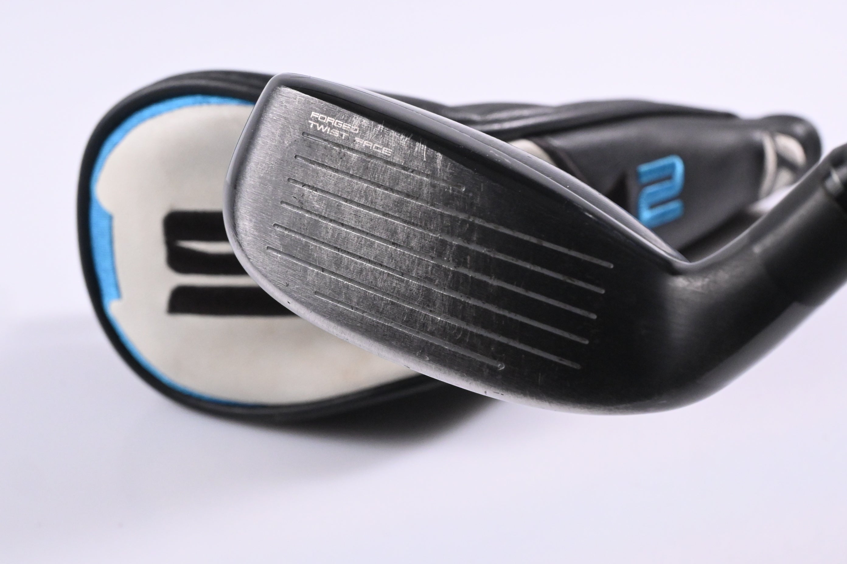 Taylormade SIM2 #4 Hybrid / 22 Degree / X-Flex Project X HZRDUS Smoke Black 90