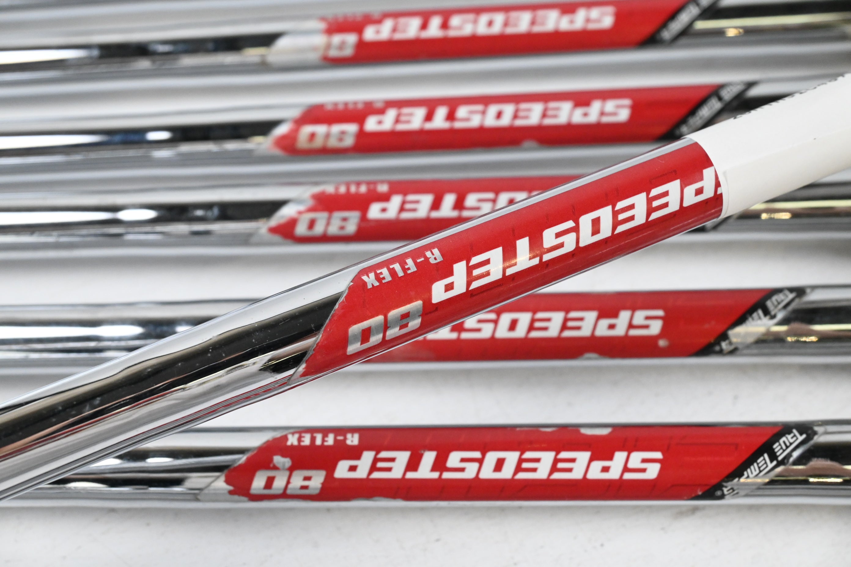 Callaway Steelhead XR Irons / 5-PW+GW+SW+LW / Regular Flex Speedstep 85 Shafts