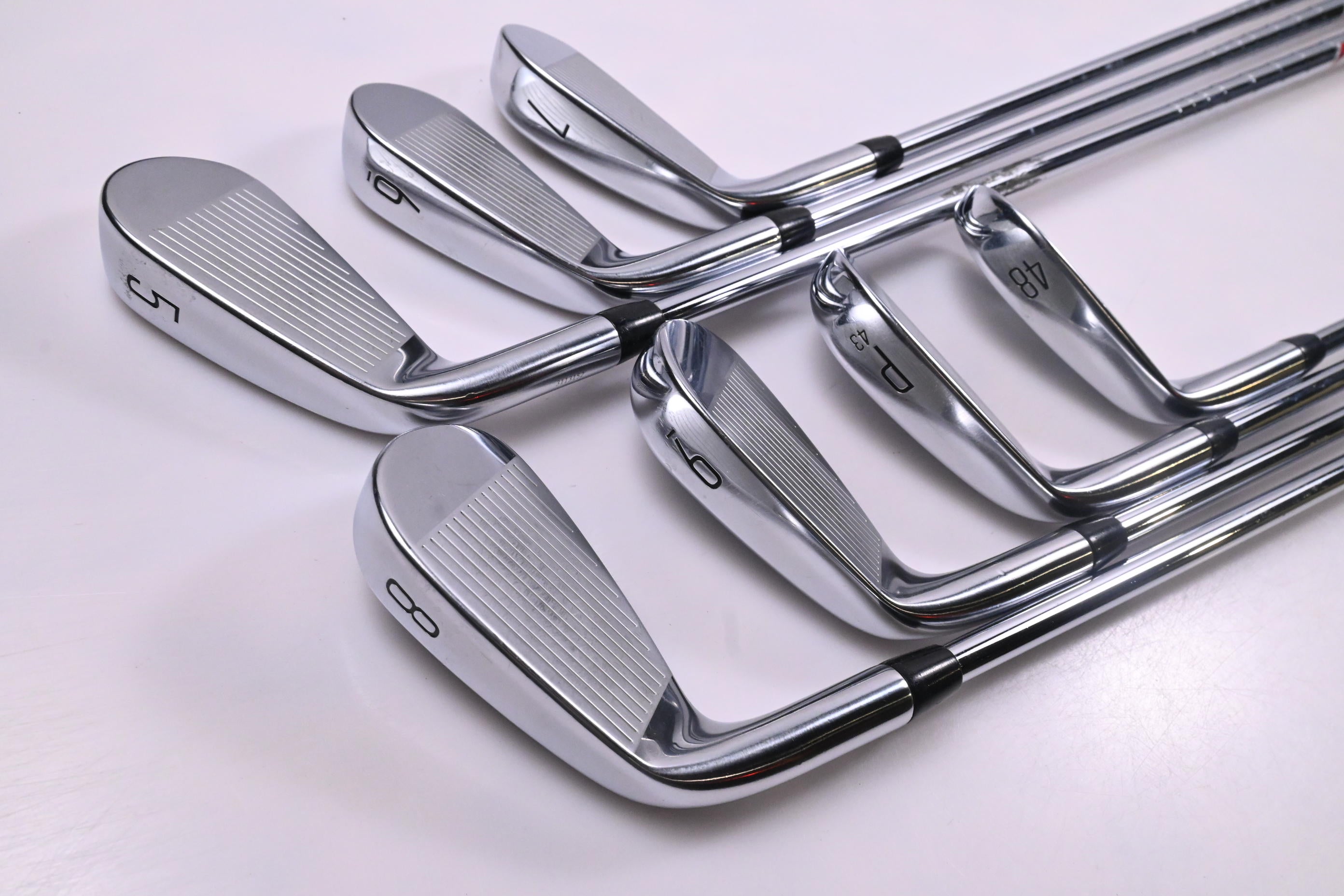 Titleist T350 Irons / 5-PW+48° / Regular Flex AMT Red R300 Shafts
