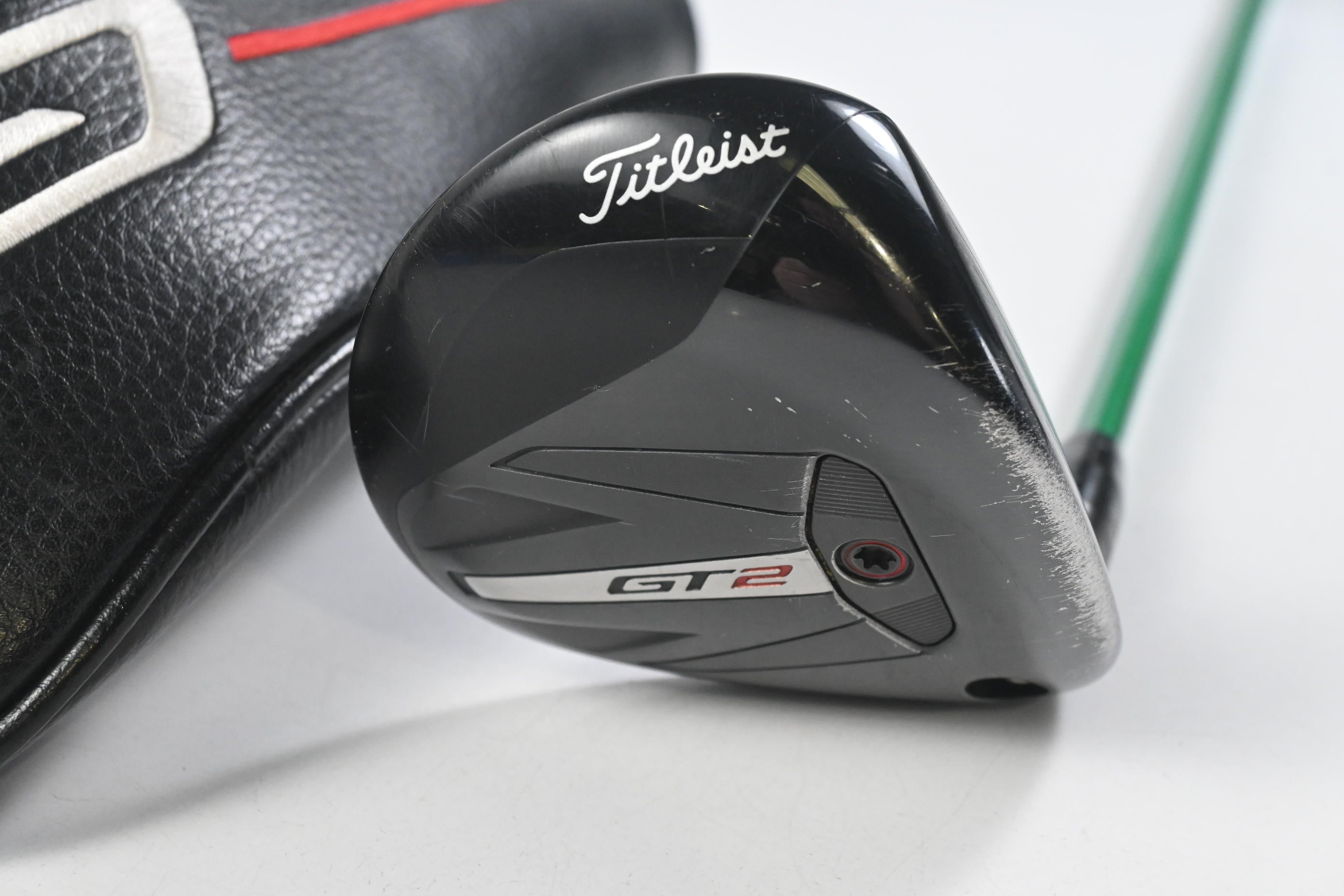 Titleist GT2 #5 Wood / 18 Degree / Regular Flex Accra GX Green 260 Shaft