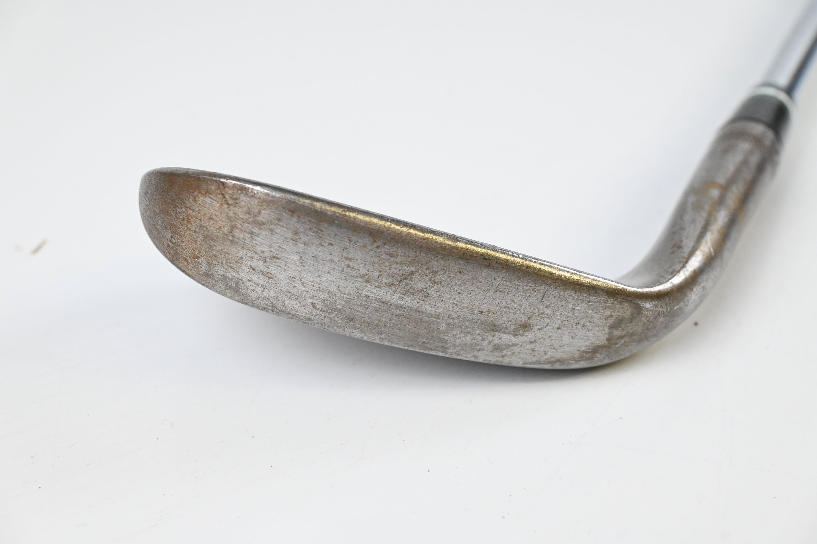 Titleist Vokey SM9 Pitching Wedge / 44 Degree / X-Flex Dynamic Gold X100 Shaft