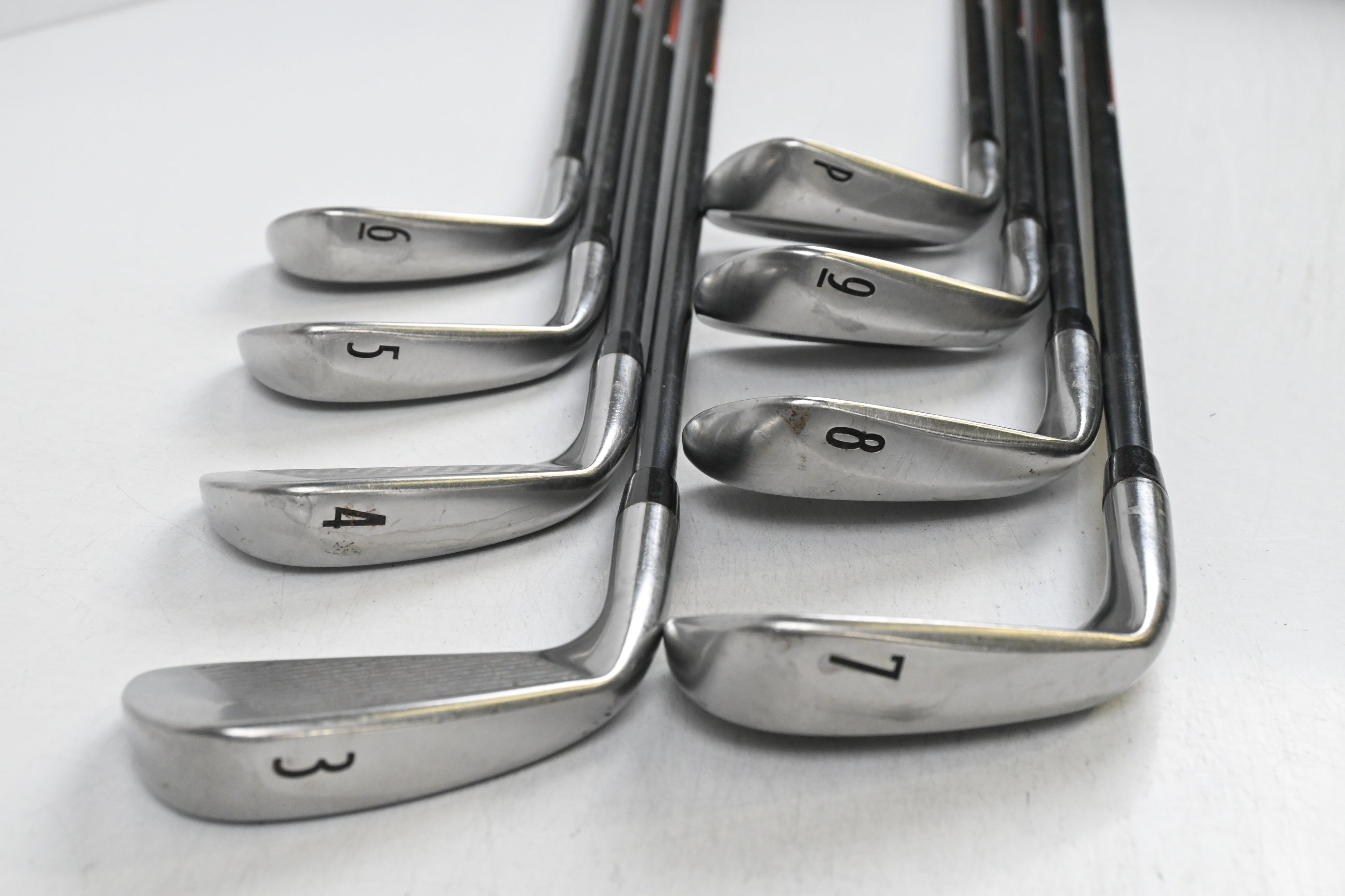 Titleist DCI 962 Irons / 4-9i / Regular Flex Titleist Select Shafts