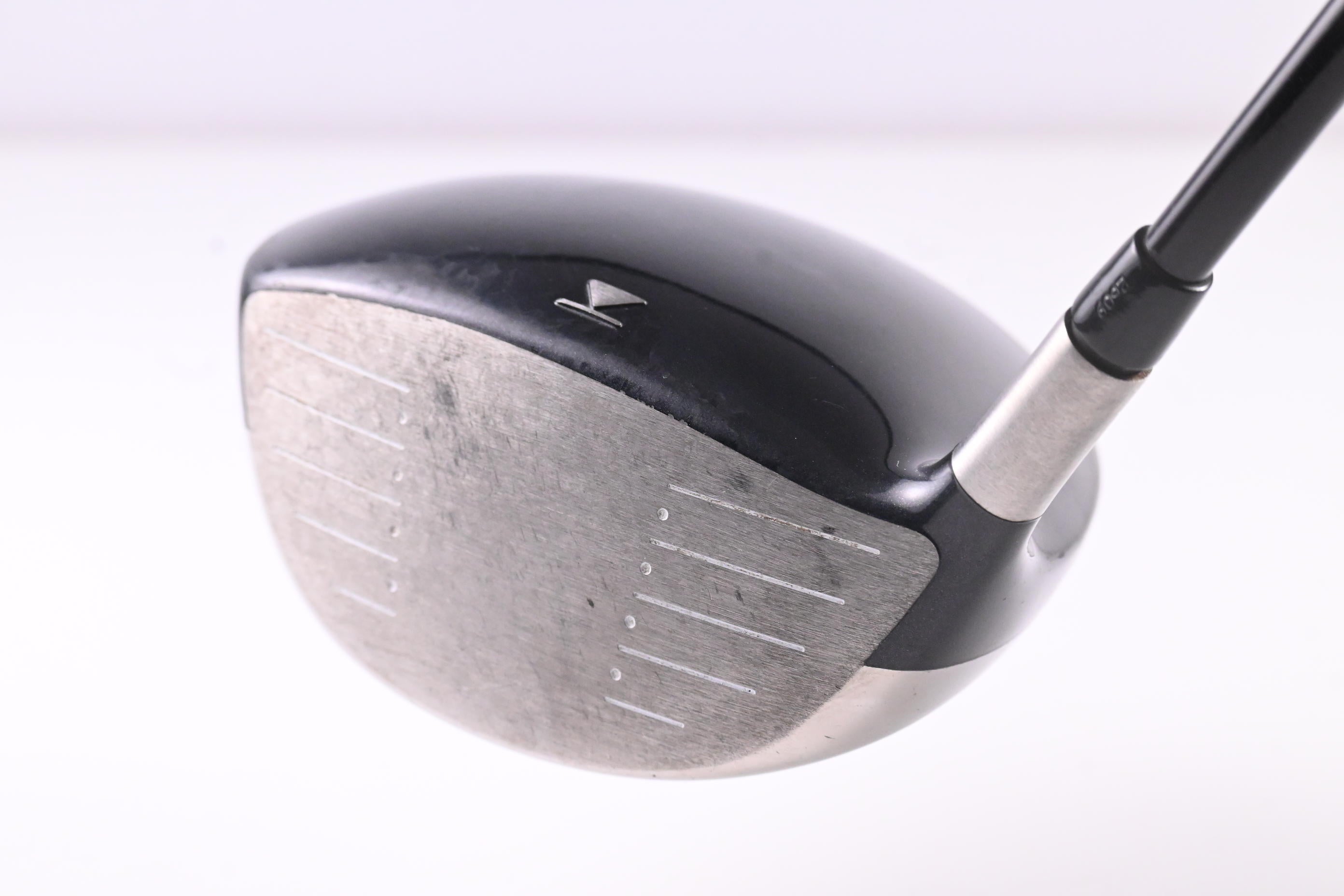Titleist 909 D2 Driver / 10.5 Degree / Regular Flex Aldila Voodoo Shaft