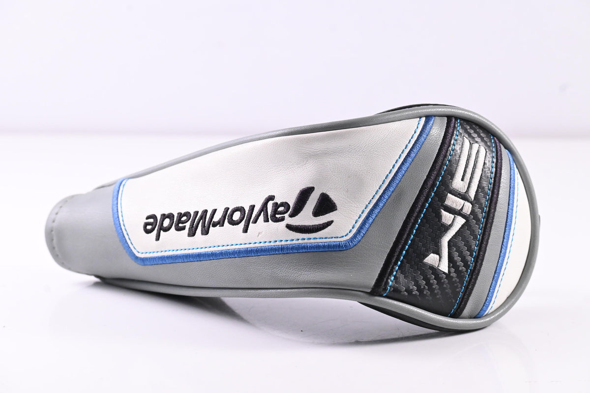 Taylormade SIM Max #3 Hybrid / 19 Degree / Stiff Flex Ventus Blue 7 Shaft