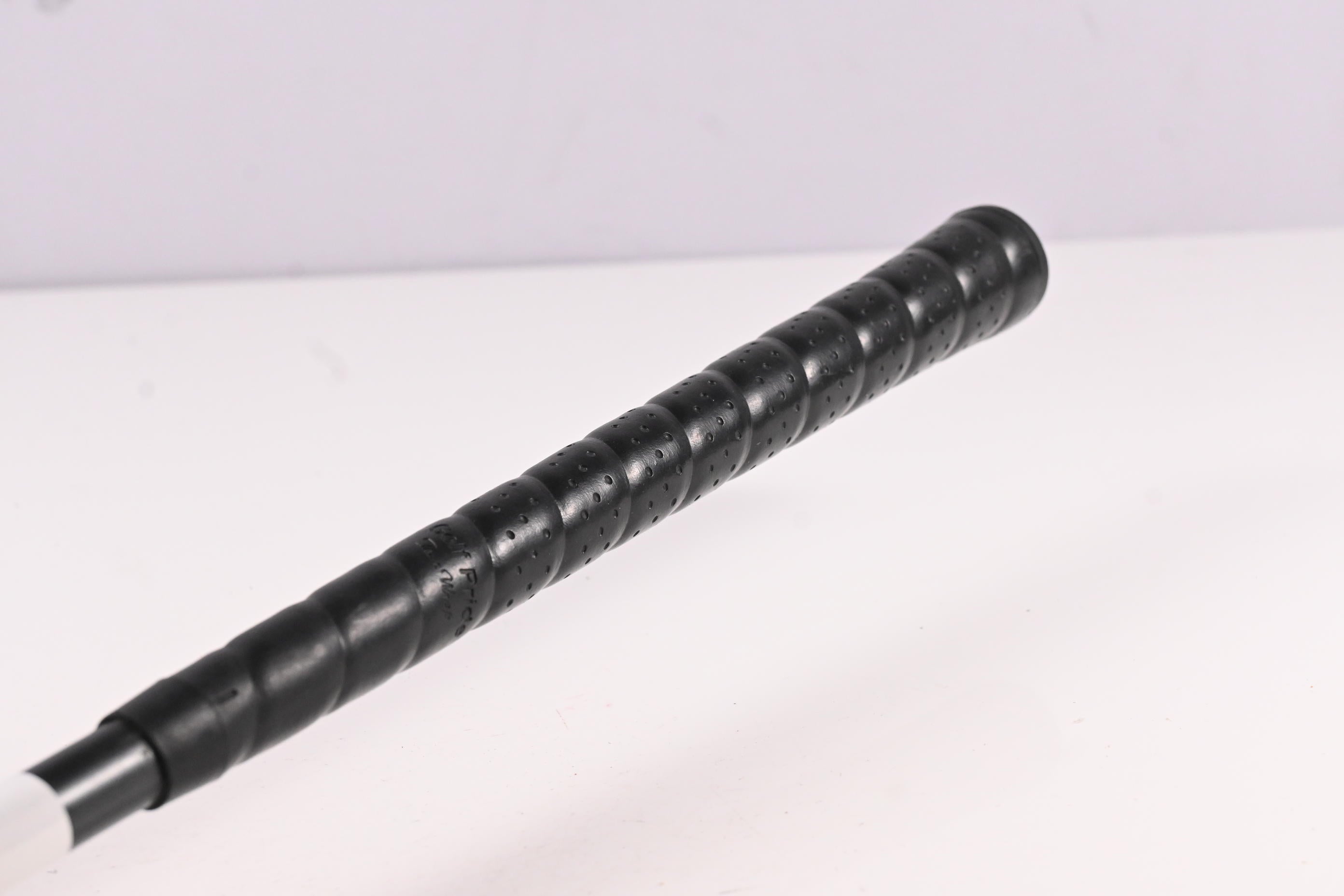 Titleist 975 D Driver / 10.5 Degree / Regular Flex Titleist Ultralite Shaft