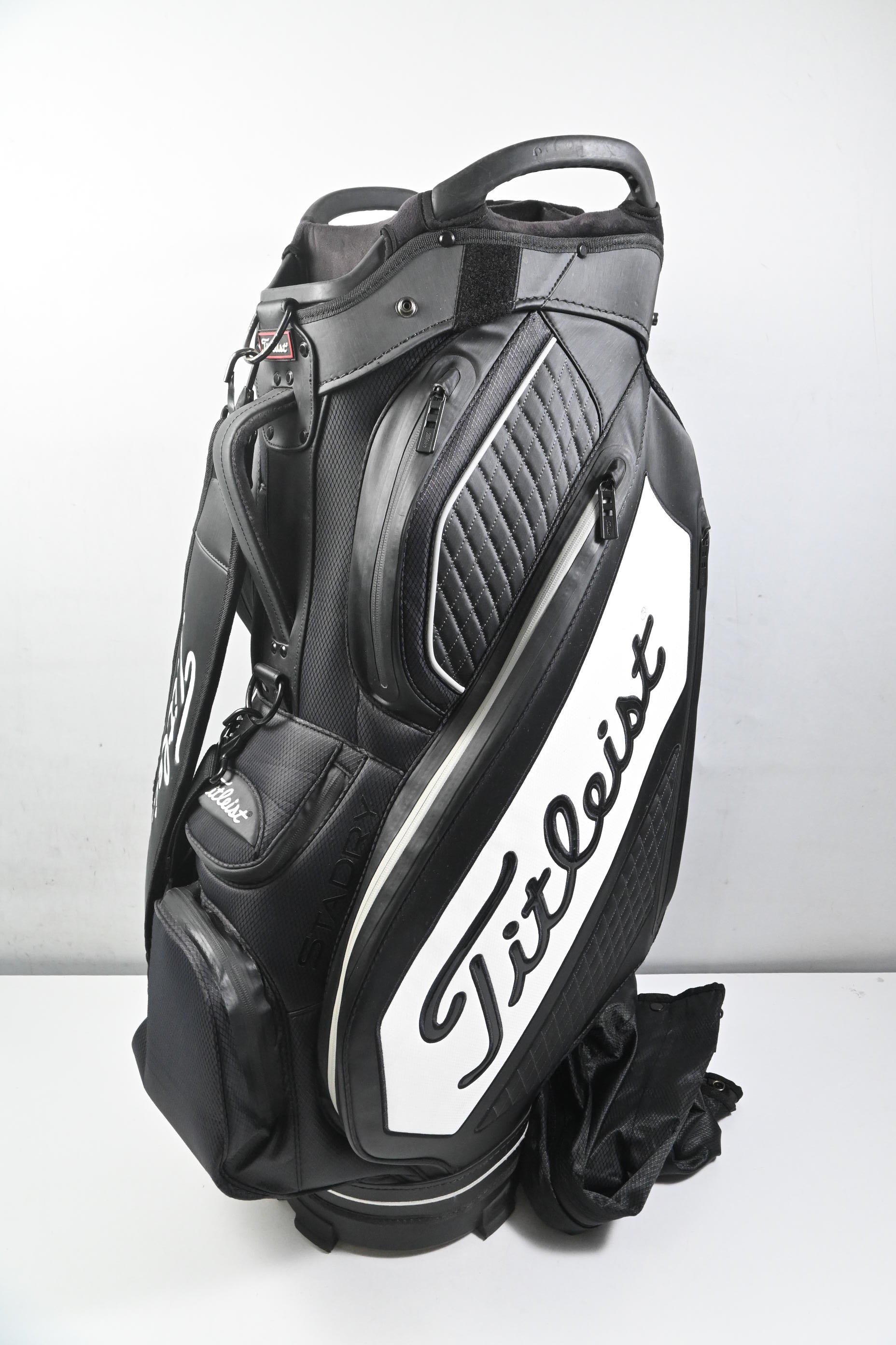 Titleist Cart Bag / 15-Way Divider / Black, White