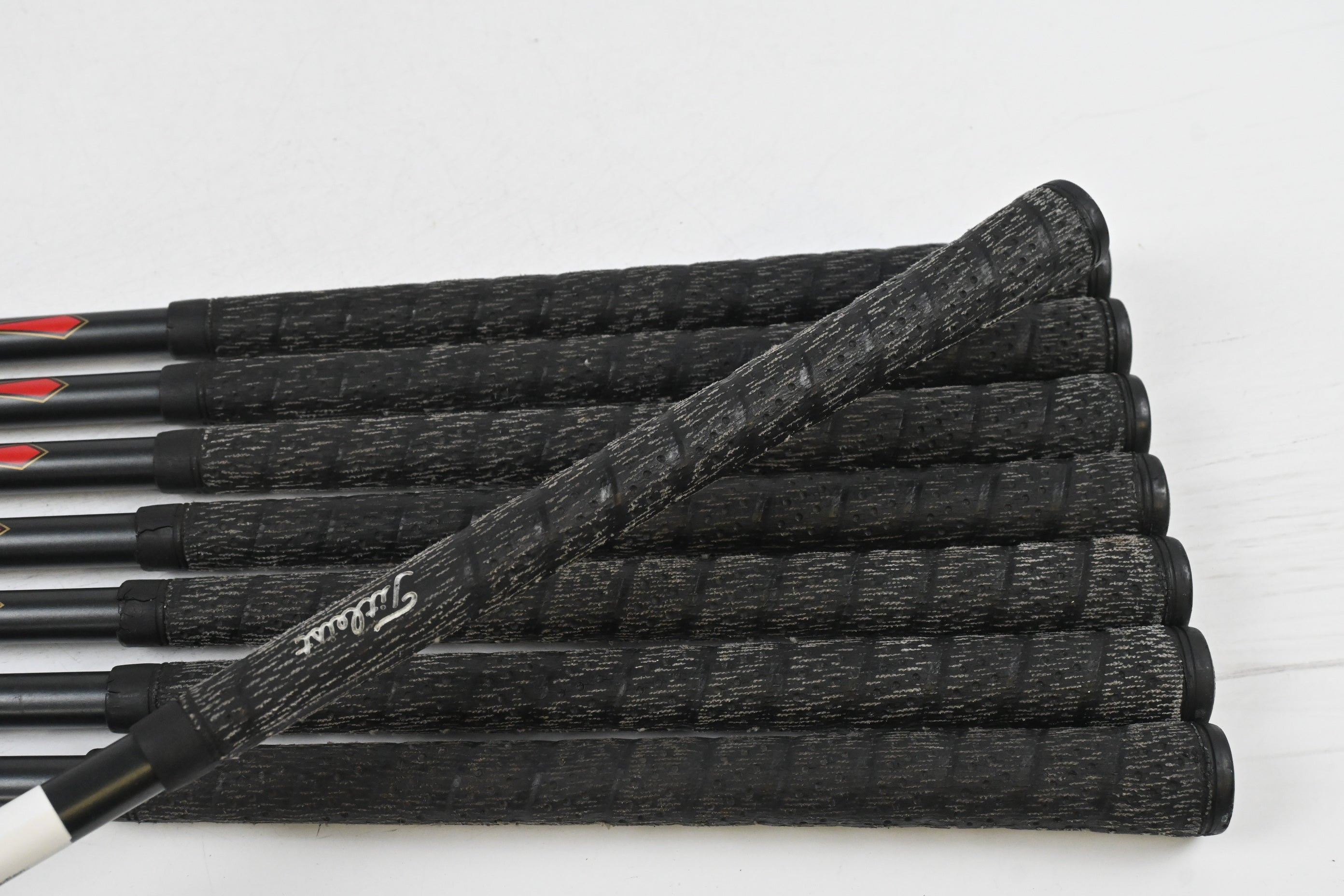 Titleist DCI 962 Irons / 4-9i / Regular Flex Titleist Select Shafts