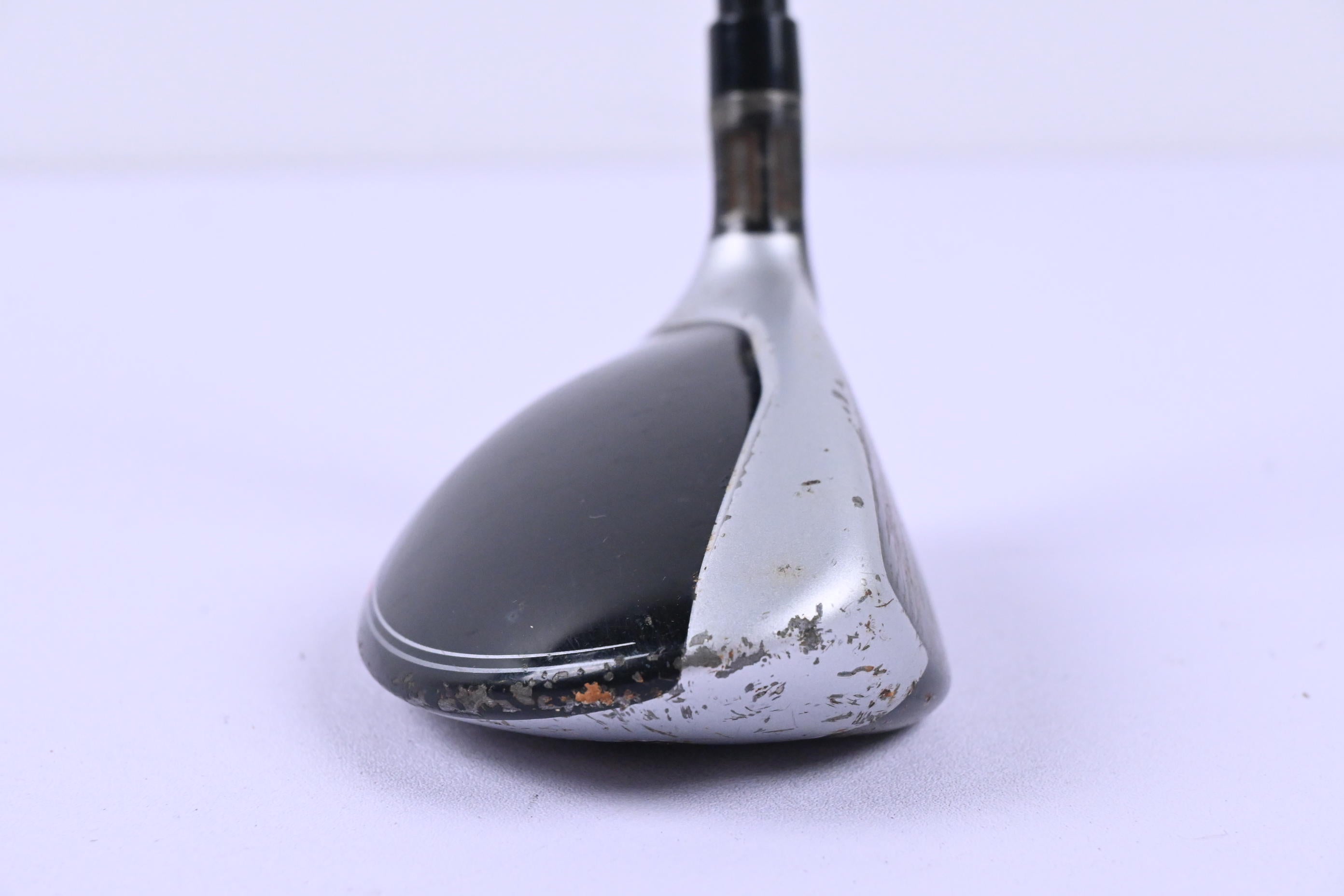 Taylormade M4 #4 Hybrid / 22 Degree / Regular Flex Fujikura Atmos Red 6 Shaft