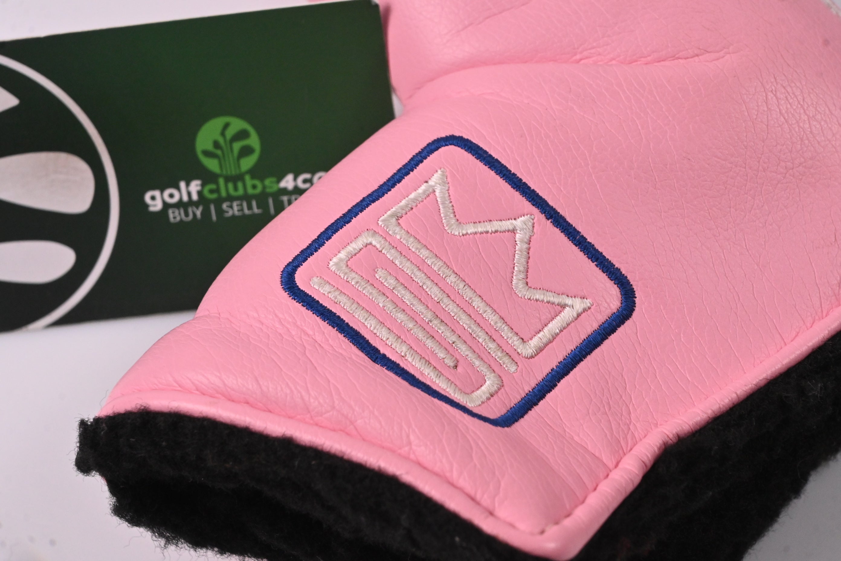 Scotty Cameron 2005 Scotty's Custom Shop Putter Cover / Blade / Pink