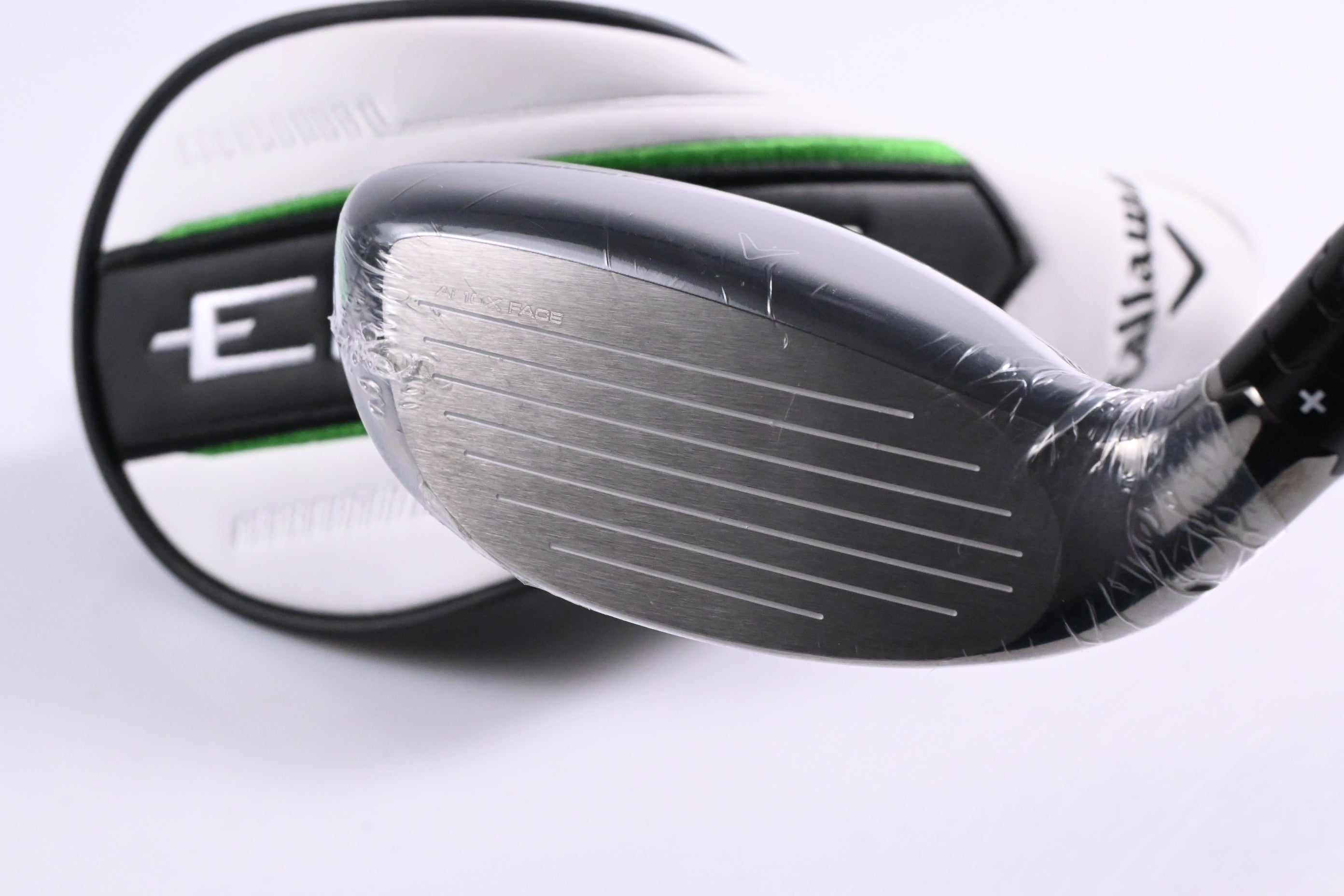 Callaway Elyte X #4 Hybrid / 21 Degree / Regular Flex Denali Charcoal 60 Shaft