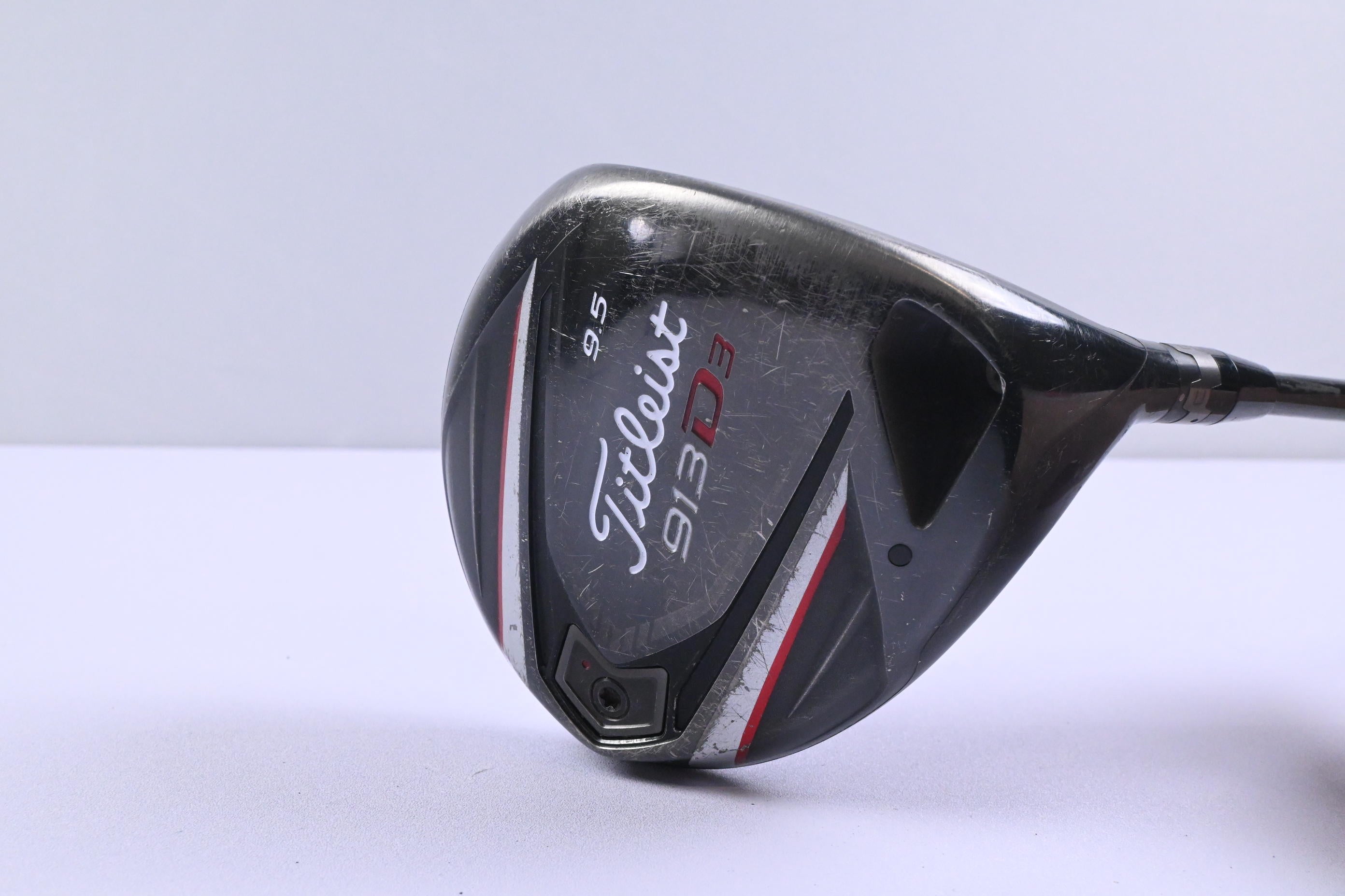 Titleist 913 D3 Driver / 9.5 Degree / Stiff Flex Aldila R.I.P. Phenom 70