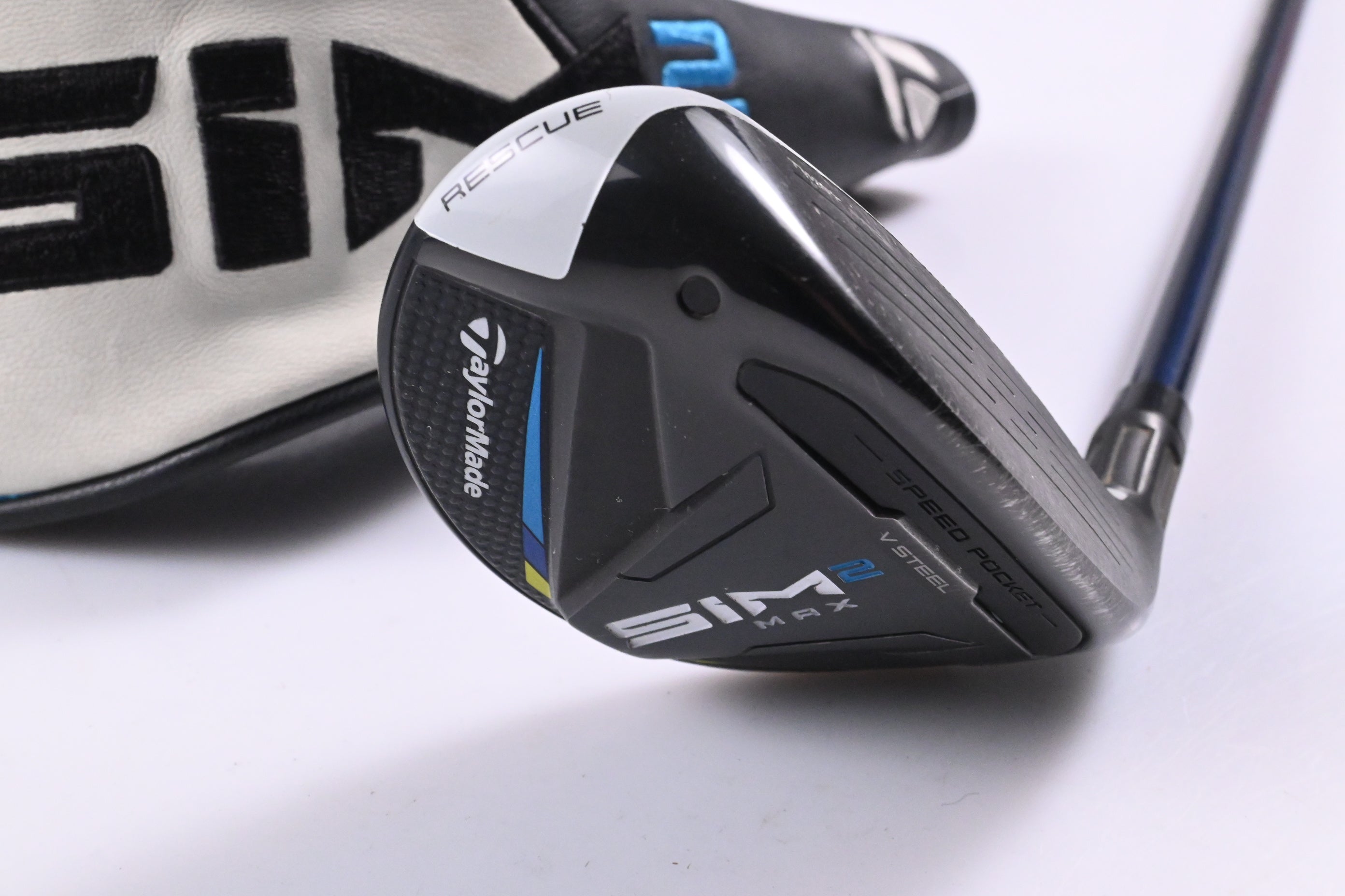 Taylormade SIM2 Max #3 Hybrid / 19 Degree / Regular Flex Ventus Blue 6 Shaft