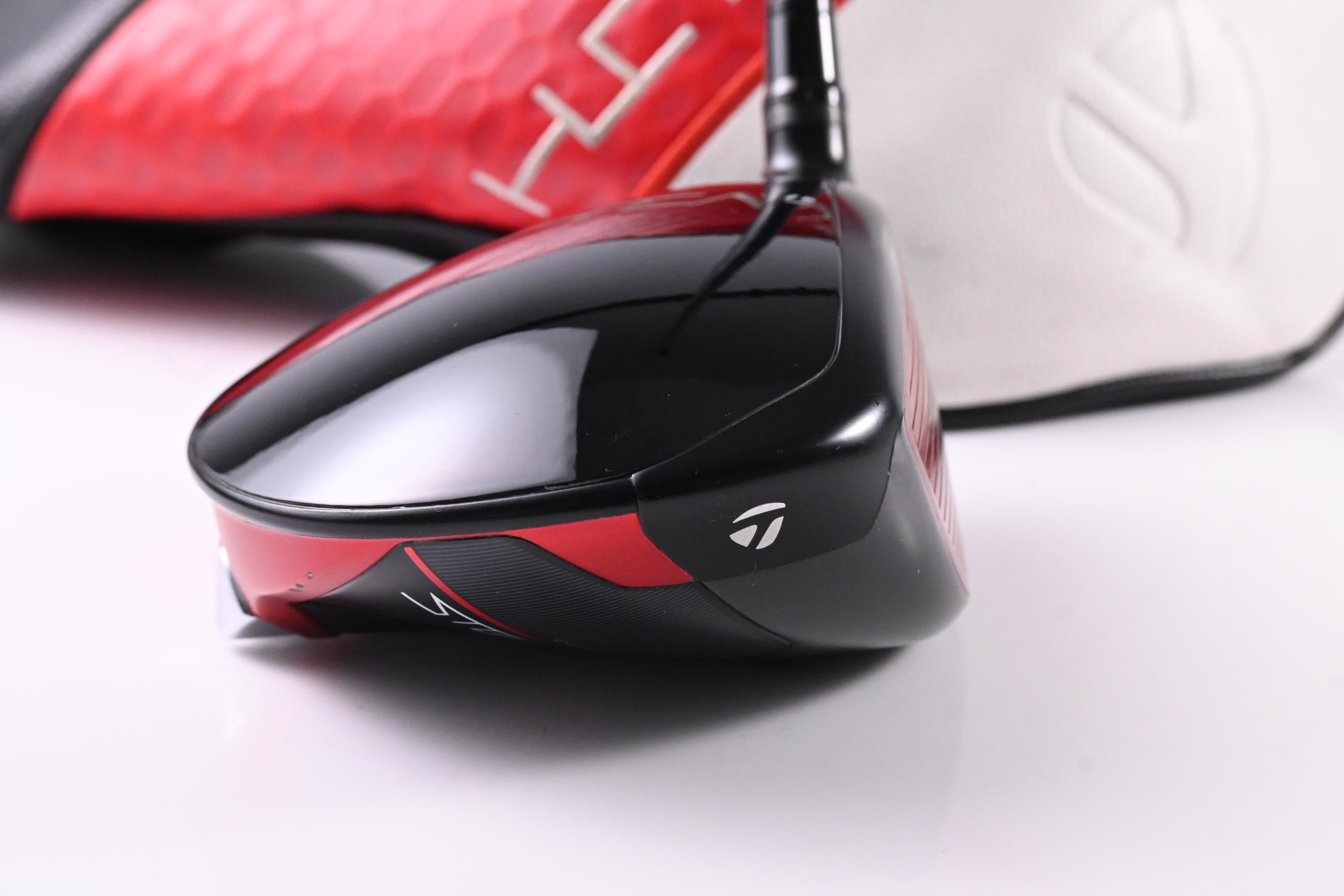 Taylormade Stealth 2 Plus Driver / 10.5 Degree / X-Flex Kai'li White 70 Shaft