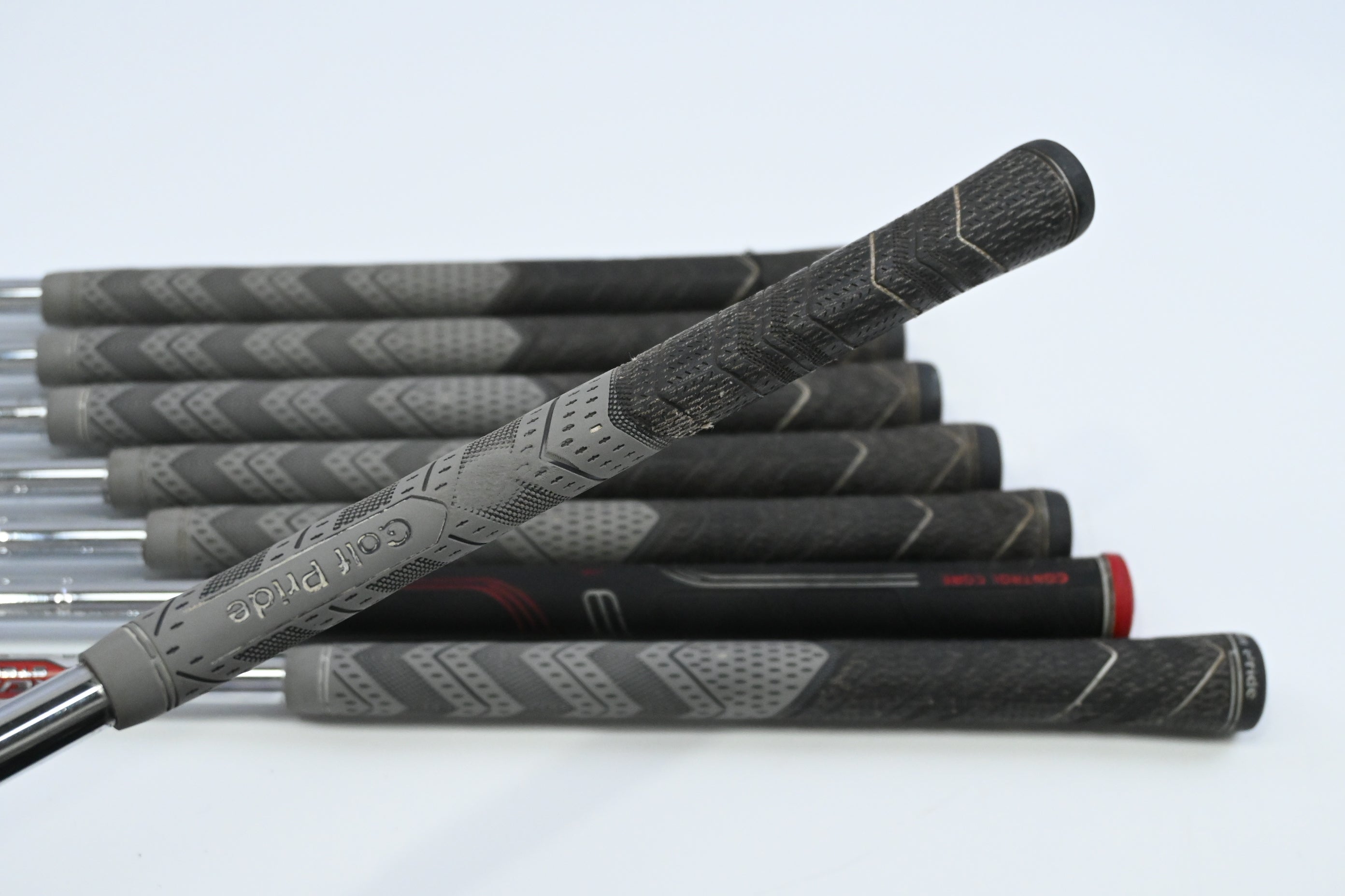 Taylormade RSi1 Irons / 4-PW+SW / Regular Flex Reax Steel 90 Shafts