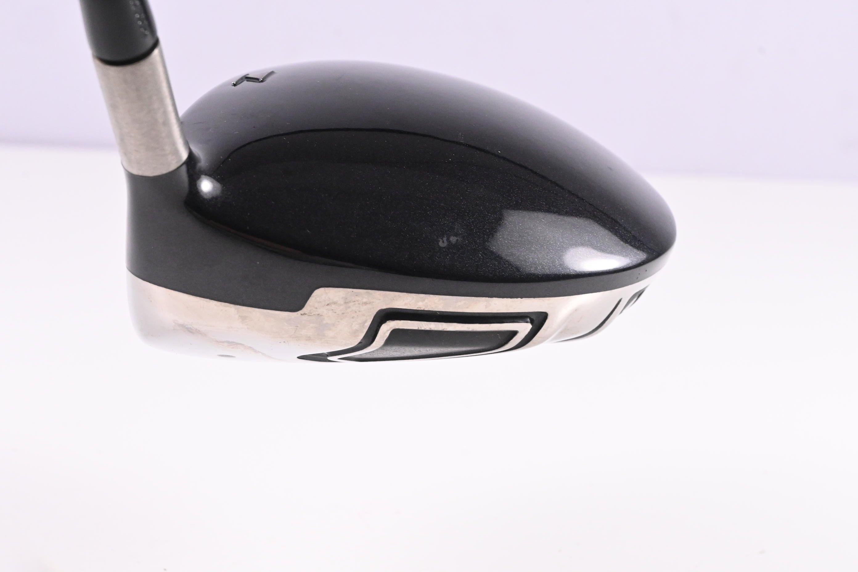 Titleist 909 D3 Driver / 10.5 Degree / Regular Flex Aldila Voodoo Shaft