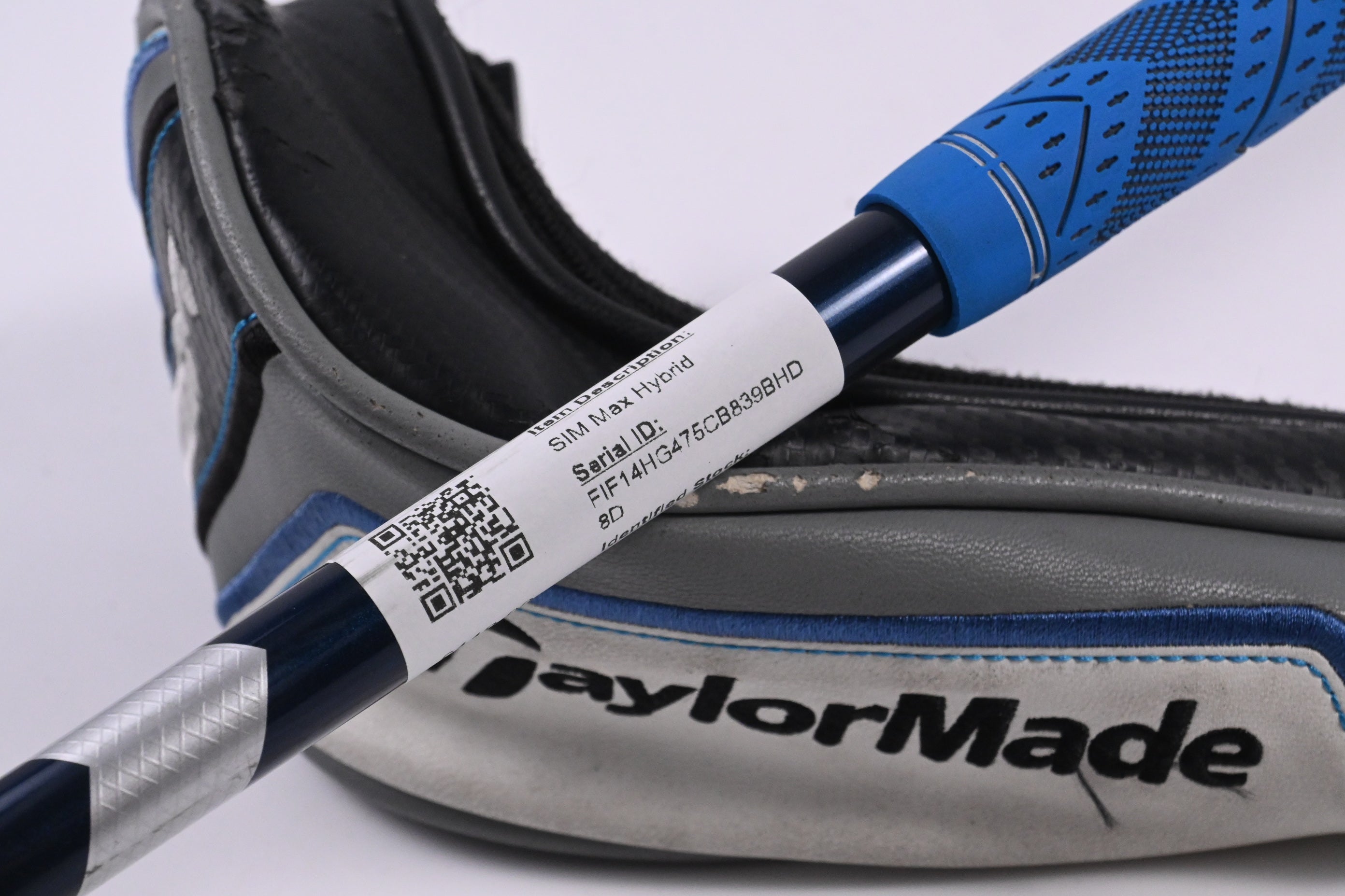 Taylormade SIM Max #3 Hybrid / 19 Degree / Stiff Flex Fujikura Ventus Blue 7