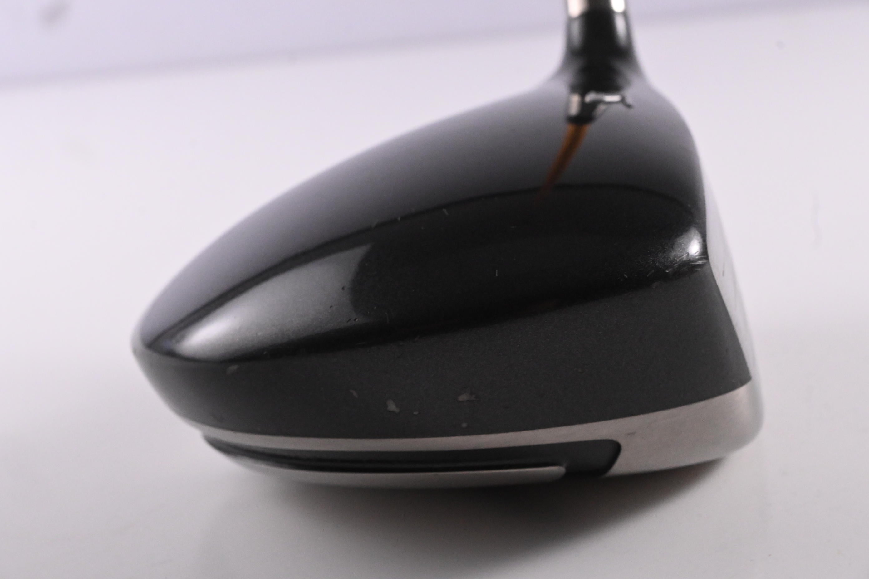 Titleist 905 R Driver / 9.5 Degree / Stiff Flex Proforce V2 Shaft
