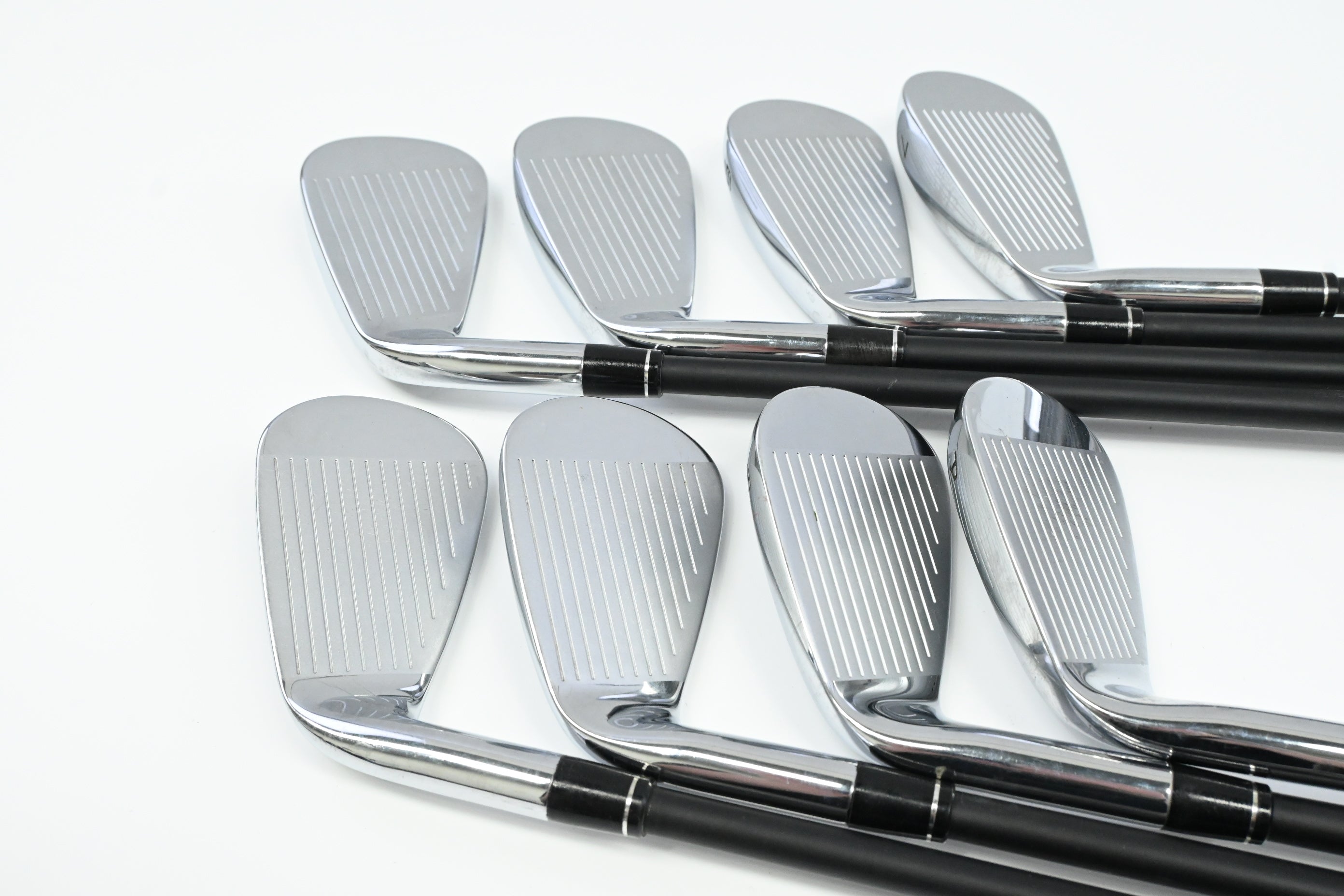 Callaway Elyte Irons / 4-PW+AW / Regular Flex Aldila NV 65 Shafts