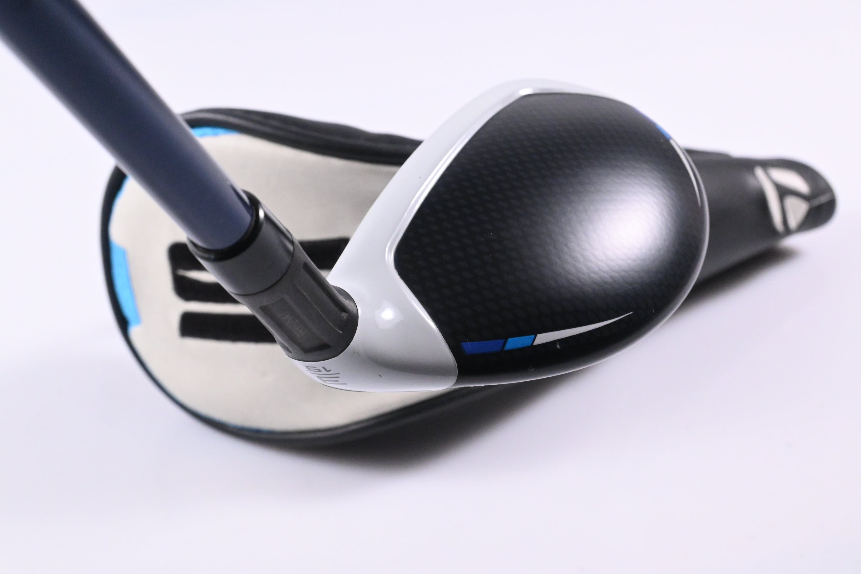 Taylormade SIM2 Max #3 Hybrid / 19 Degree / Regular Flex Ventus Blue 6 Shaft