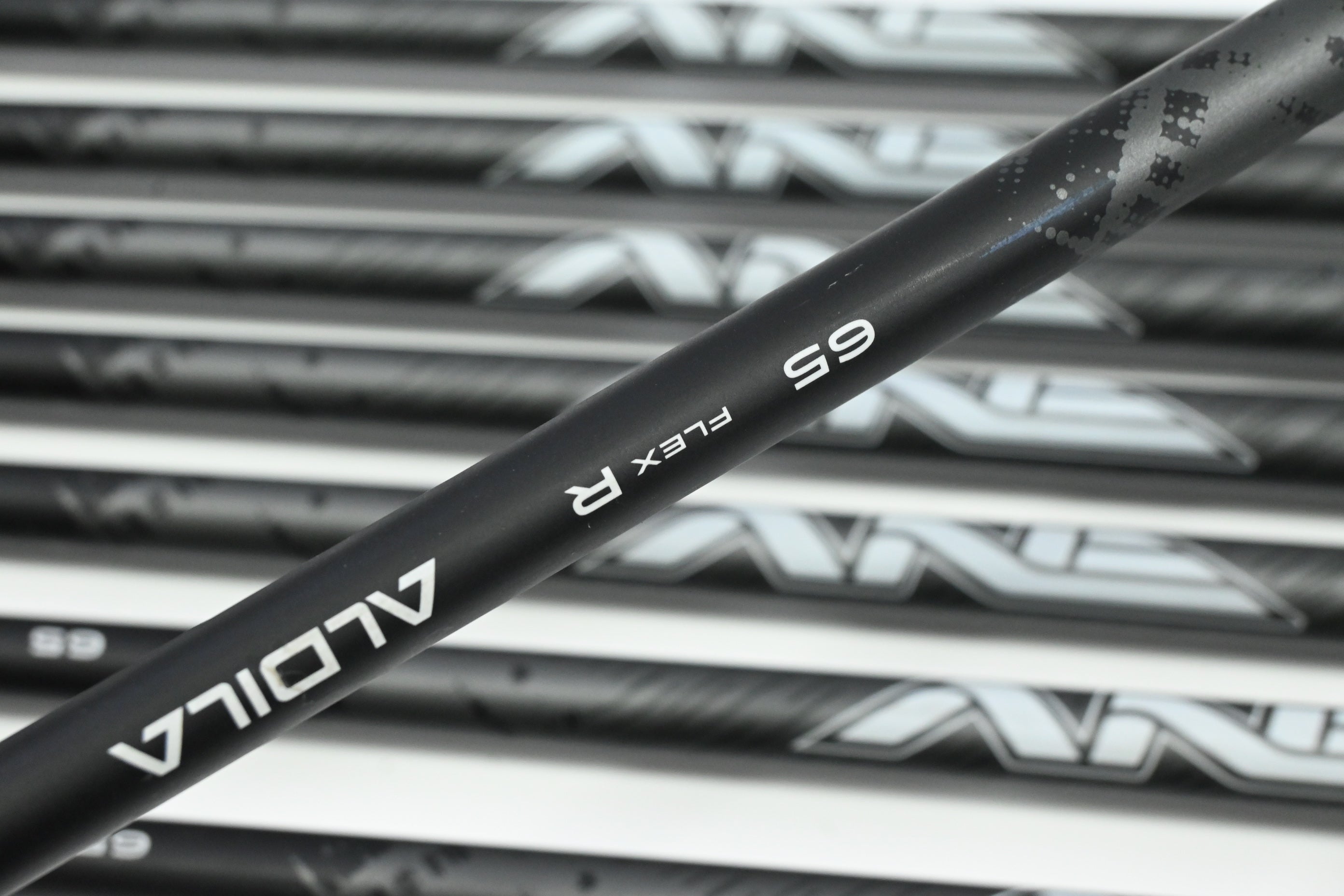 Callaway Elyte Irons / 4-PW+AW / Regular Flex Aldila NV 65 Shafts
