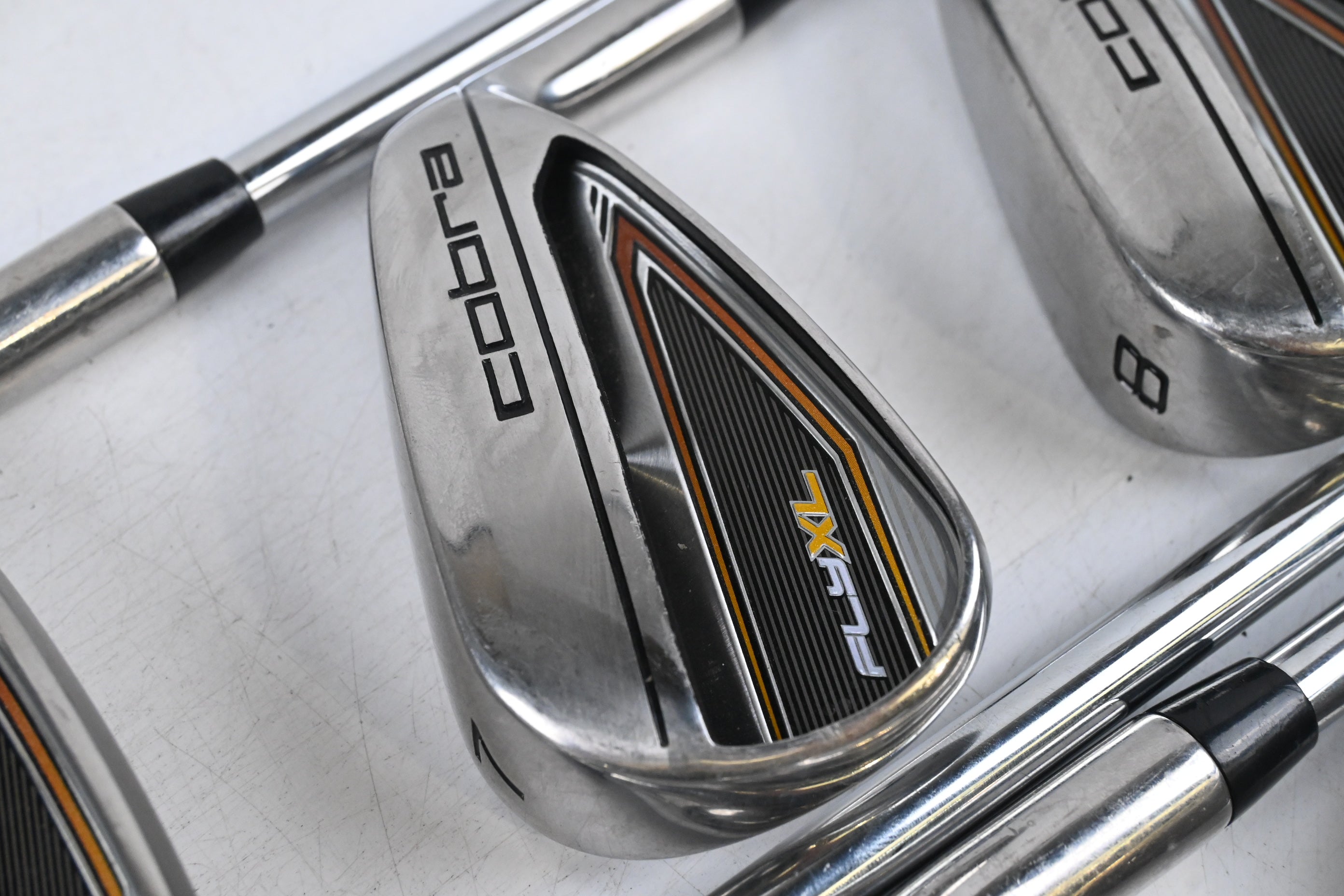 Cobra Fly XL Irons / 6-PW+SW / Regular Flex Cobra Fly XL Shafts