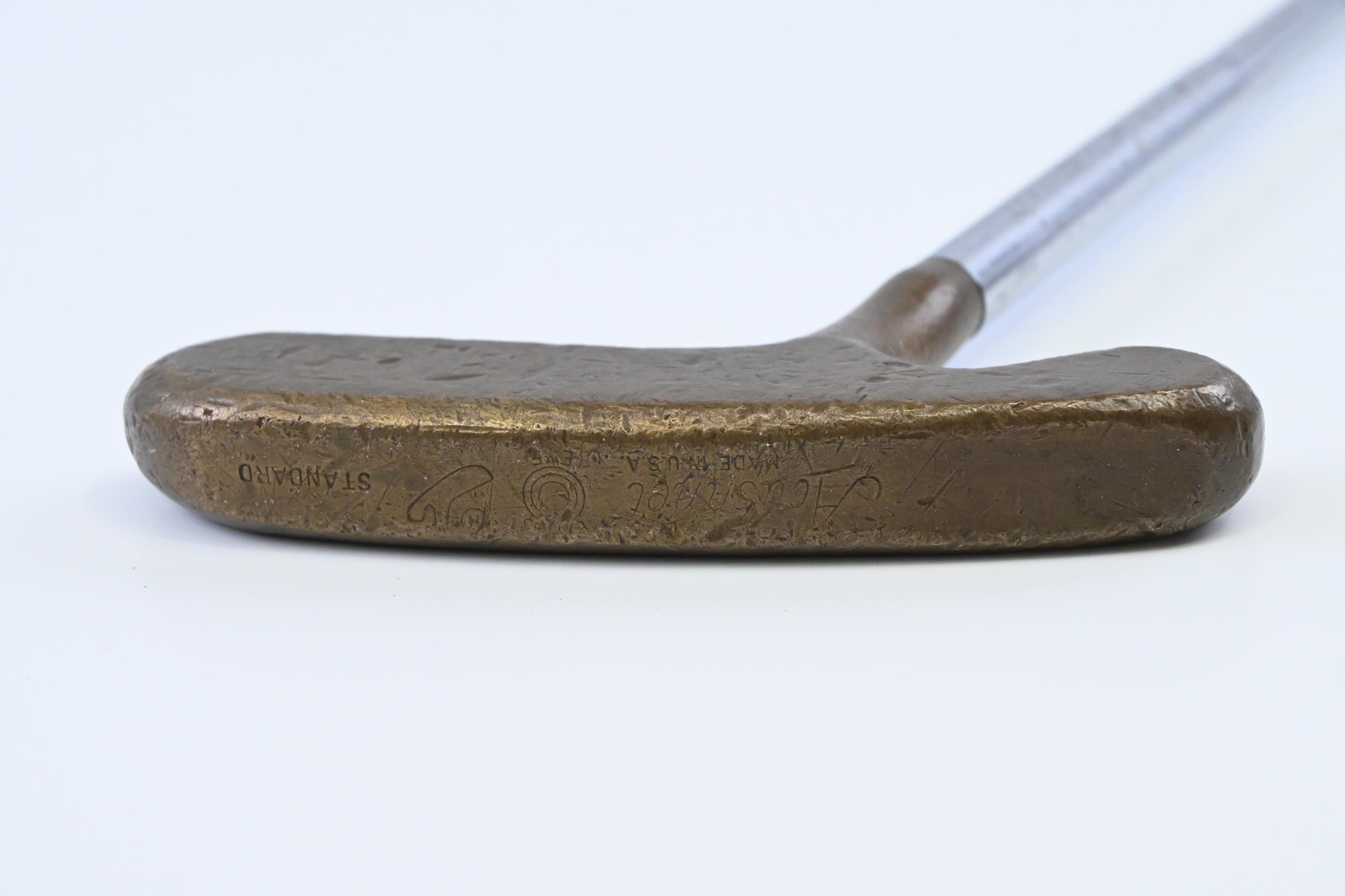 Acushnet Bullseye Putter / 35 Inch