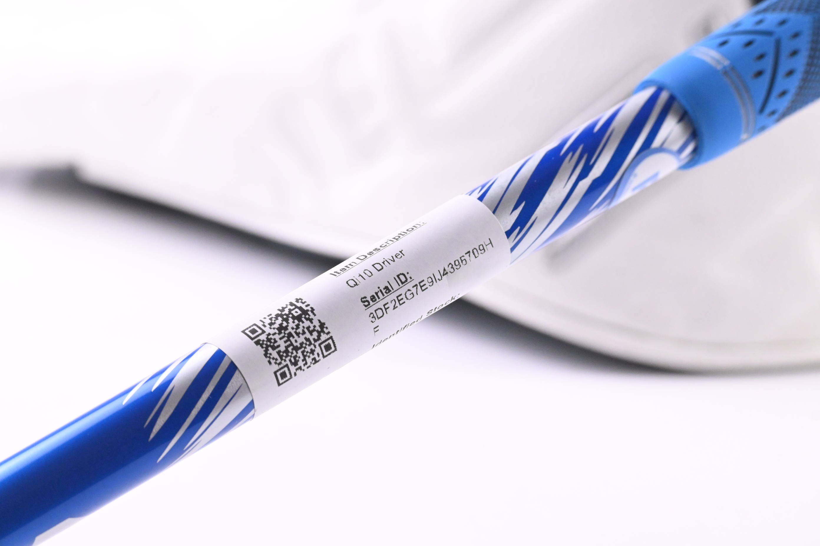 Taylormade Qi10 Driver / 9 Degree / Regular Flex Project X VRTX Blue 50 Shaft
