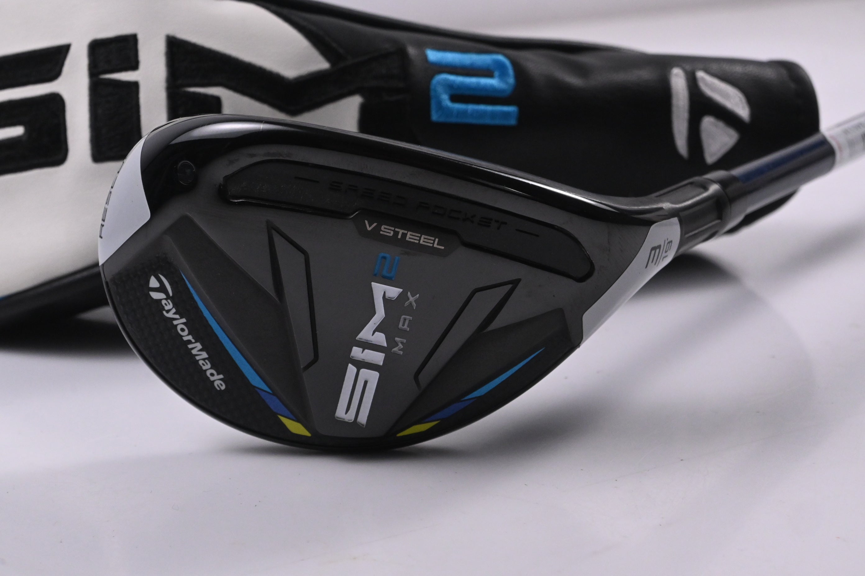Taylormade SIM2 Max #3 Hybrid / 19 Degree / Stiff Flex Fujikura Ventus Blue 7