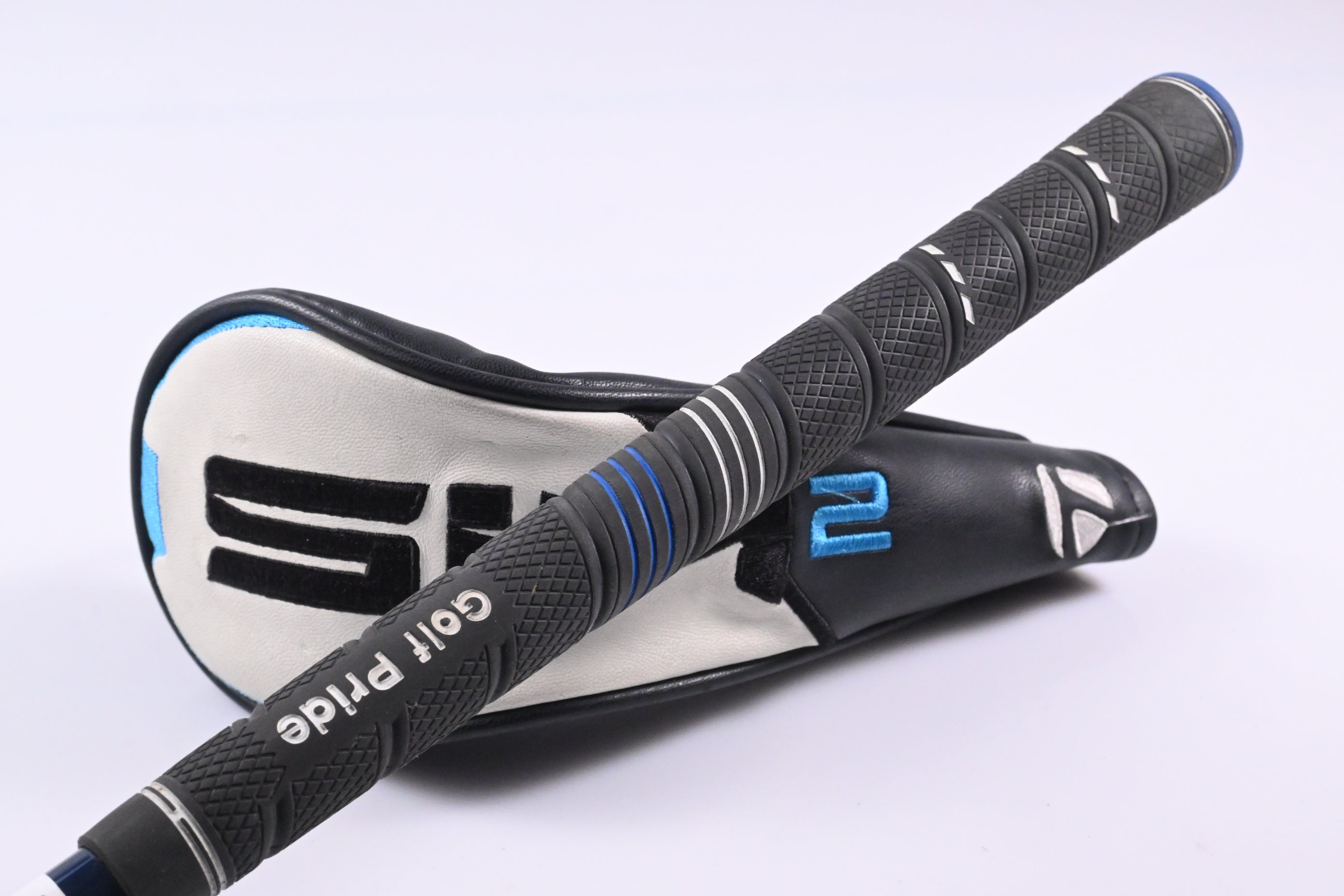 Taylormade SIM2 Max #3 Hybrid / 19 Degree / Regular Flex Ventus Blue 6 Shaft