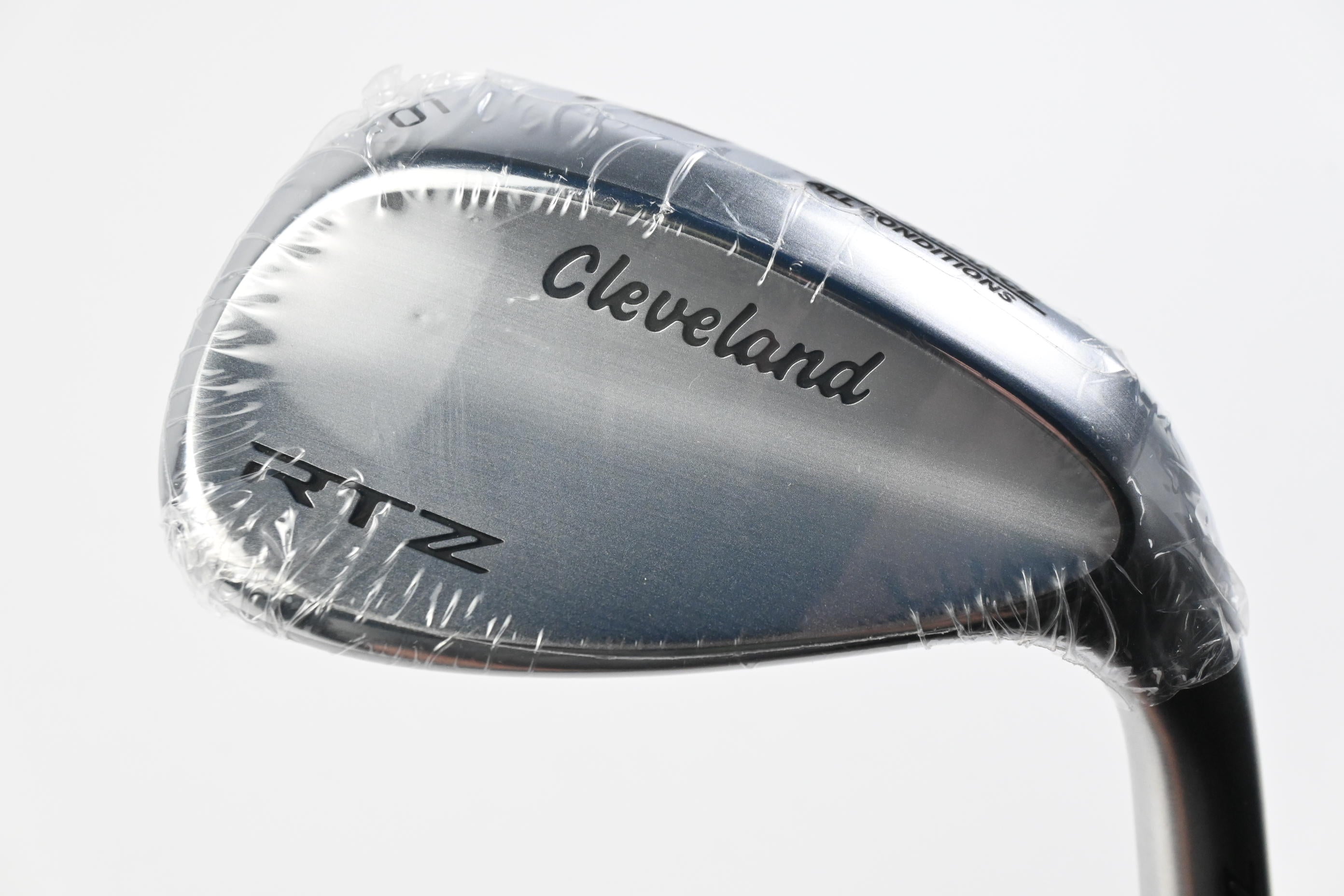 Cleveland RTZ Sand Wedge / 56 Degree / Wedge Flex Dynamic Gold Spinner Shaft