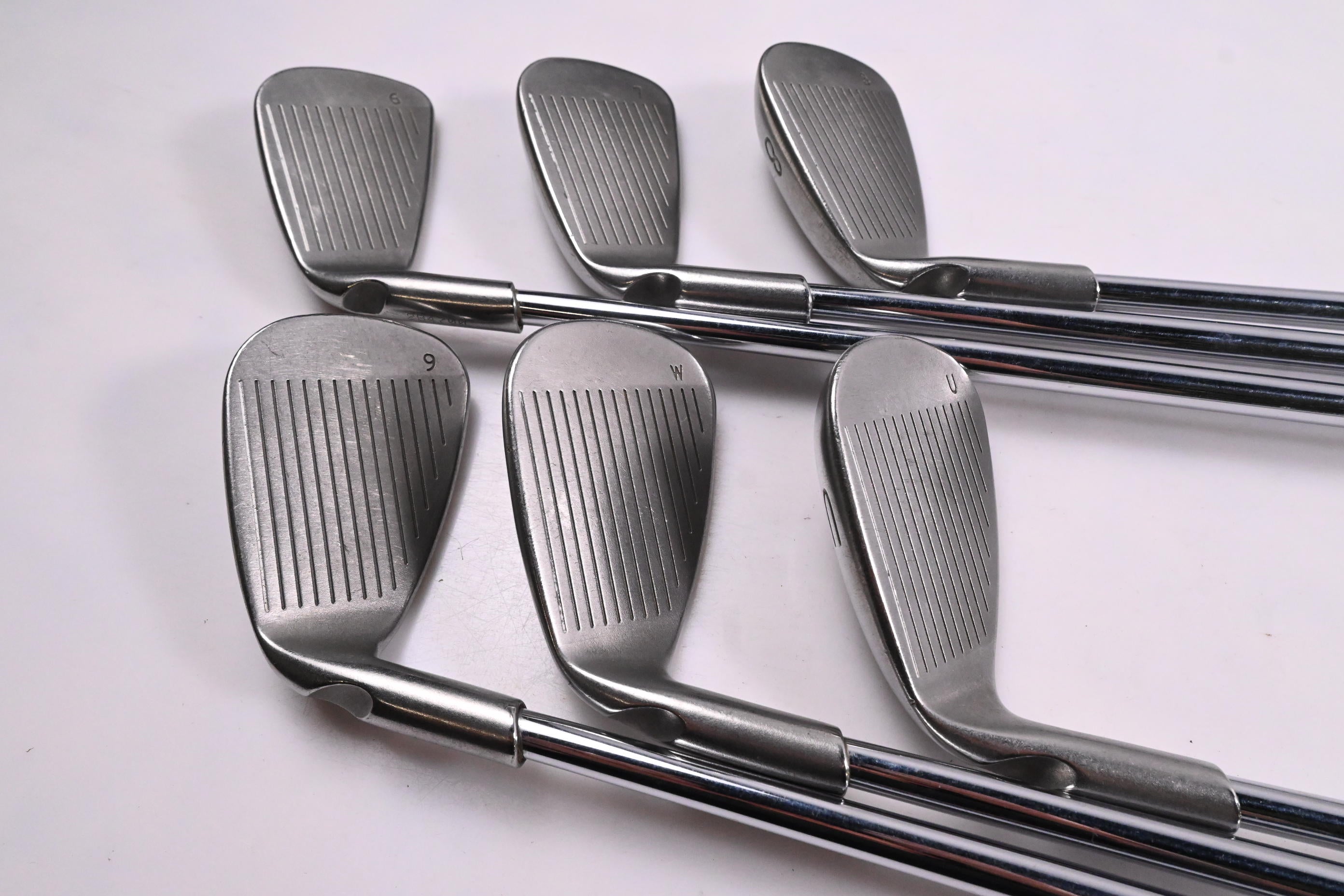 Ping i10 Irons / 6-PW+GW / Red Dot / Regular Flex Ping AWT Shafts