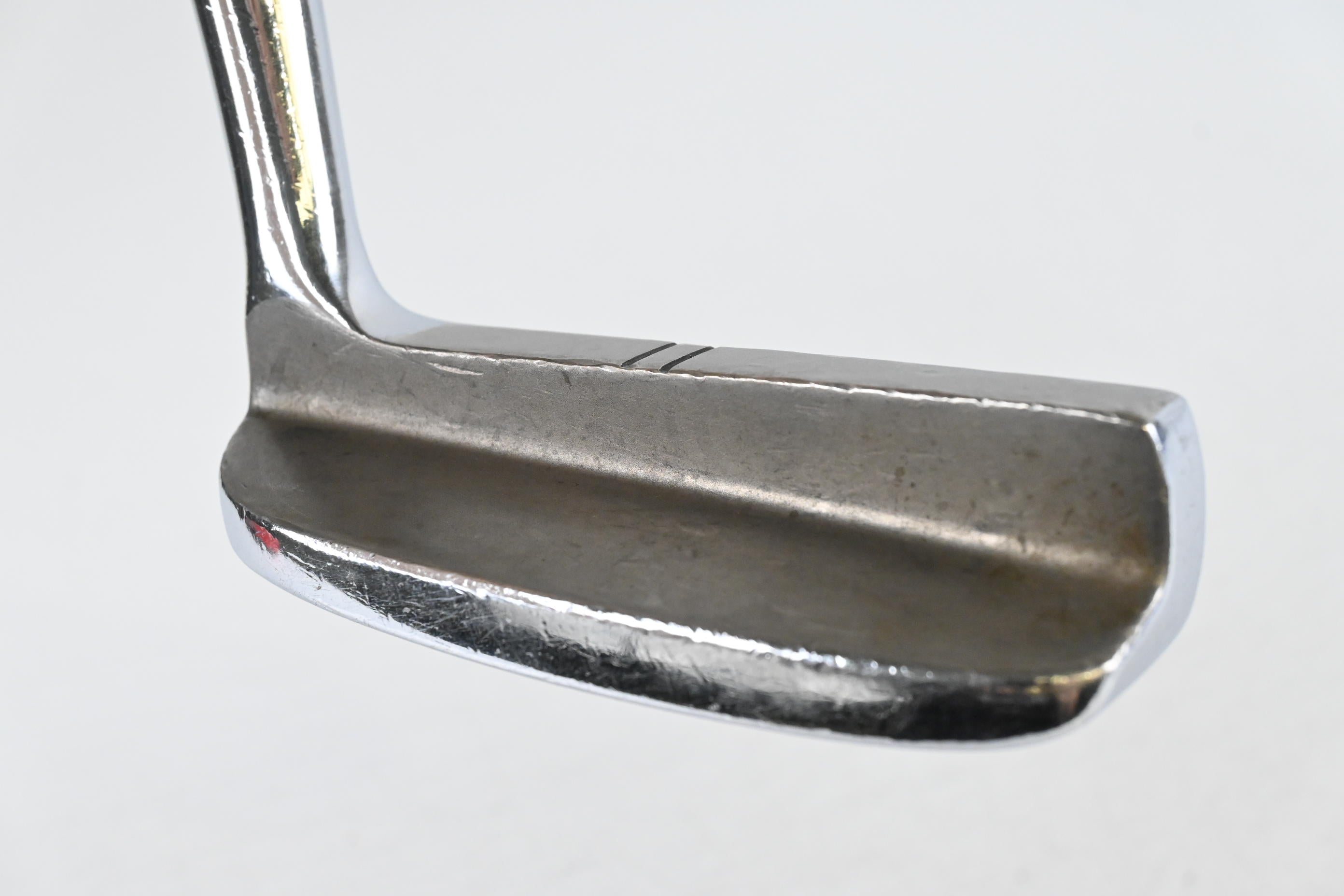 Yes! C-Groove Nicky Putter / 34 Inch