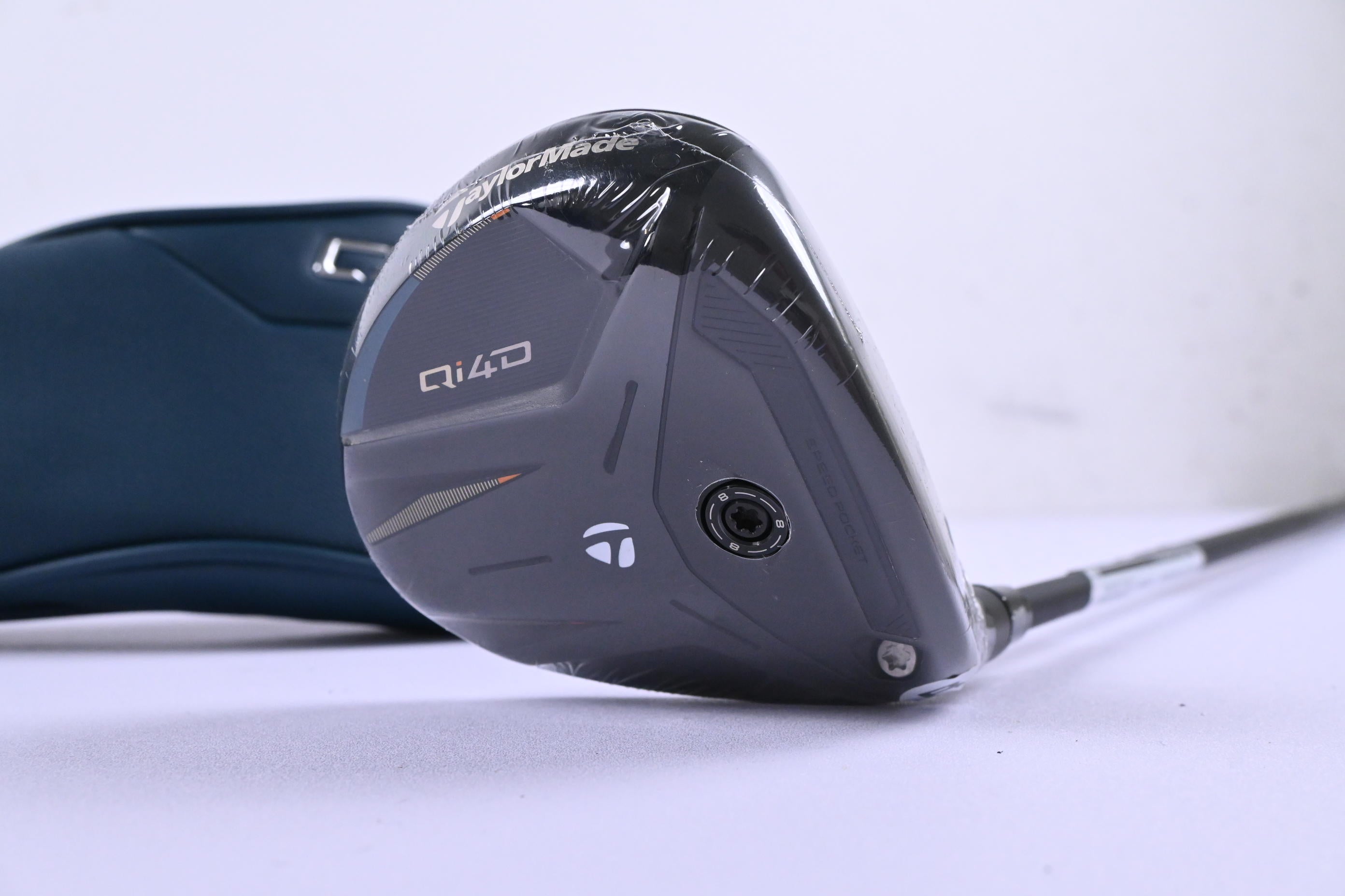 Taylormade Qi4D #3 Wood / 15 Degree / Regular Flex REAX 55 Shaft