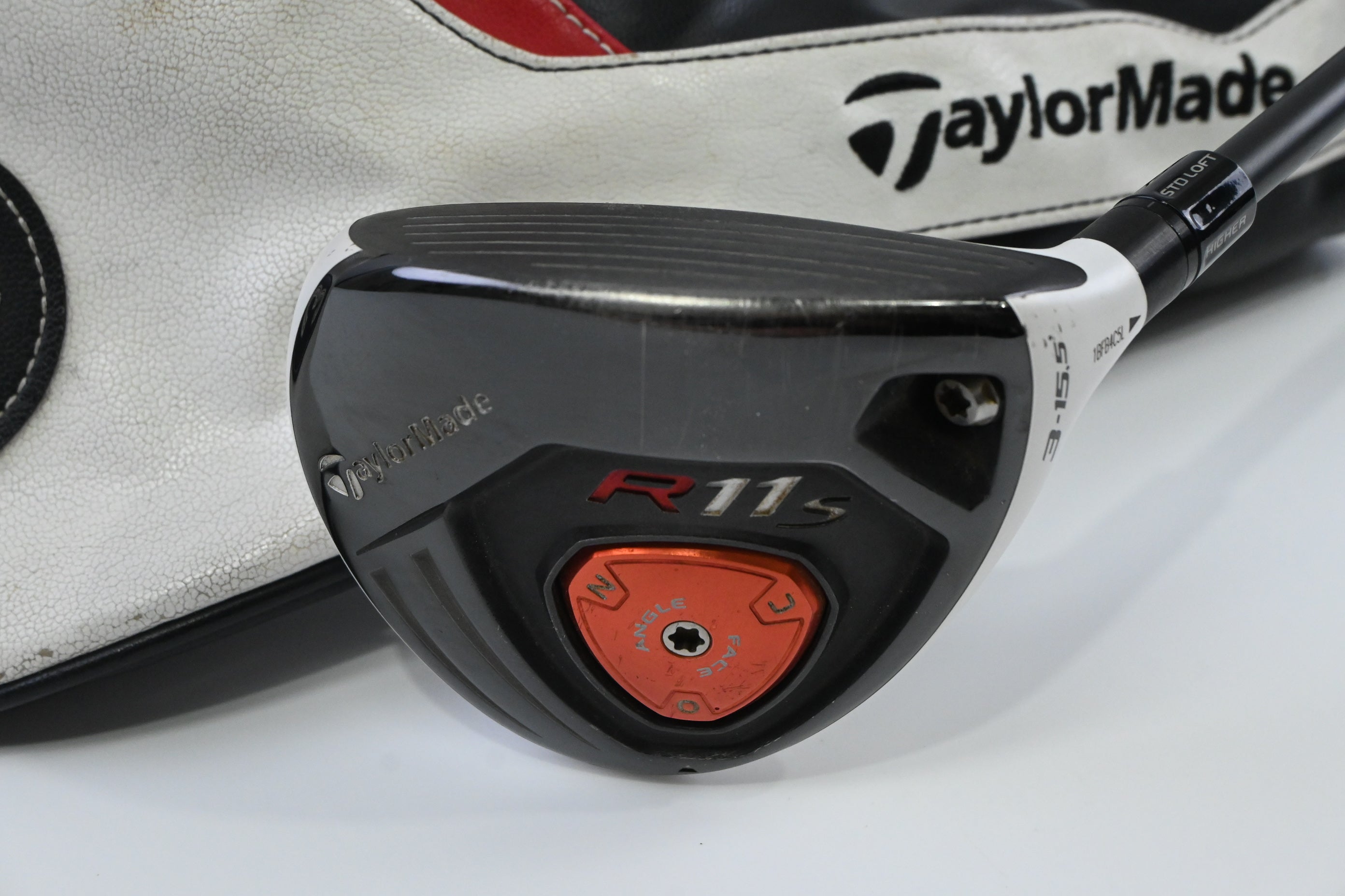 Taylormade R11S #3 Wood / 15.5 Degree / Regular Flex Aldila RIP Phenom 70 Shaft